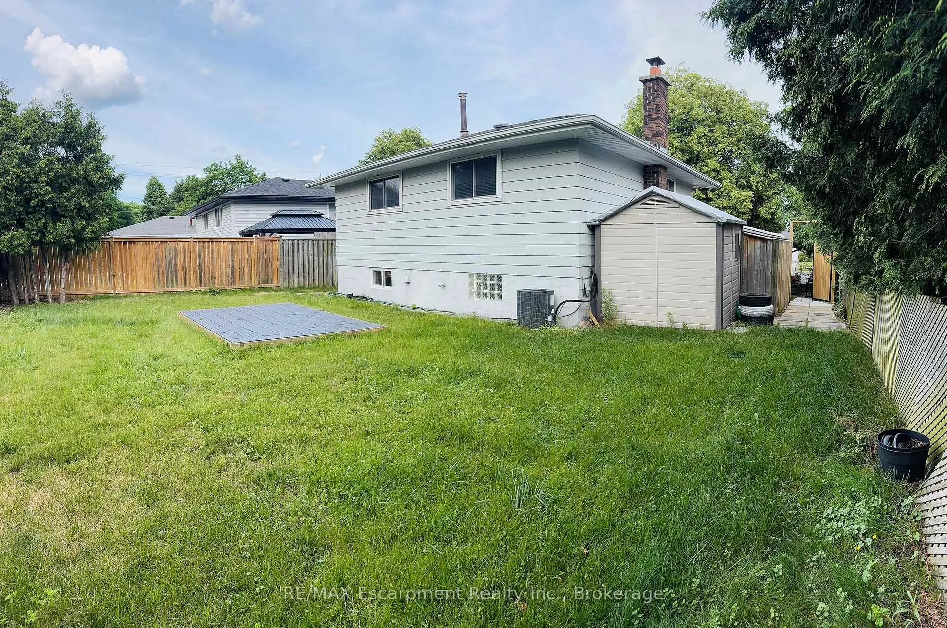 Photo 15 of 3361 Rexway Drive, Burlington, Roseland — HOMEH