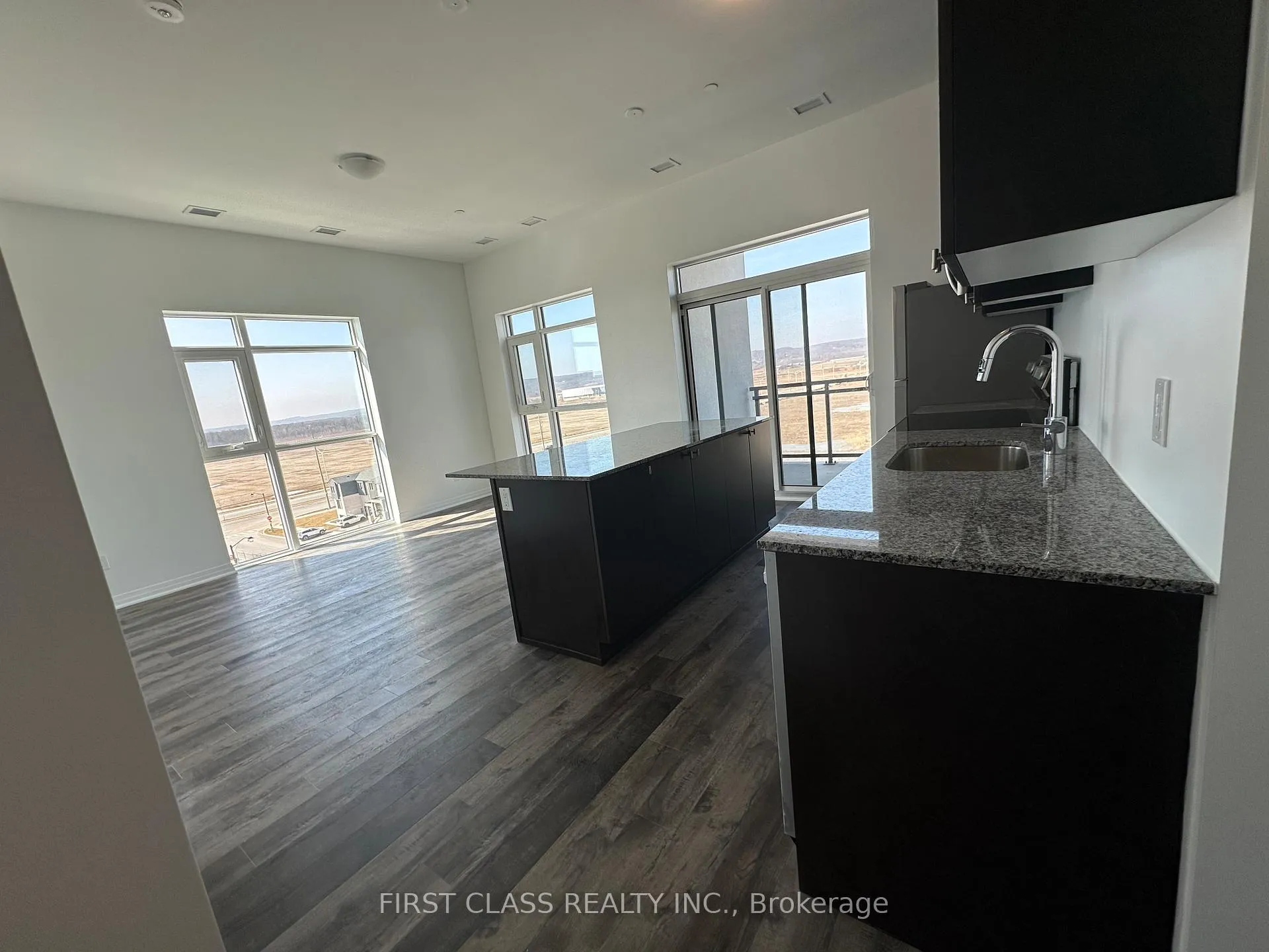 Photo 2 of Unit 615, 460 Gordon Krantz Avenue, Milton, Walker — HOMEH