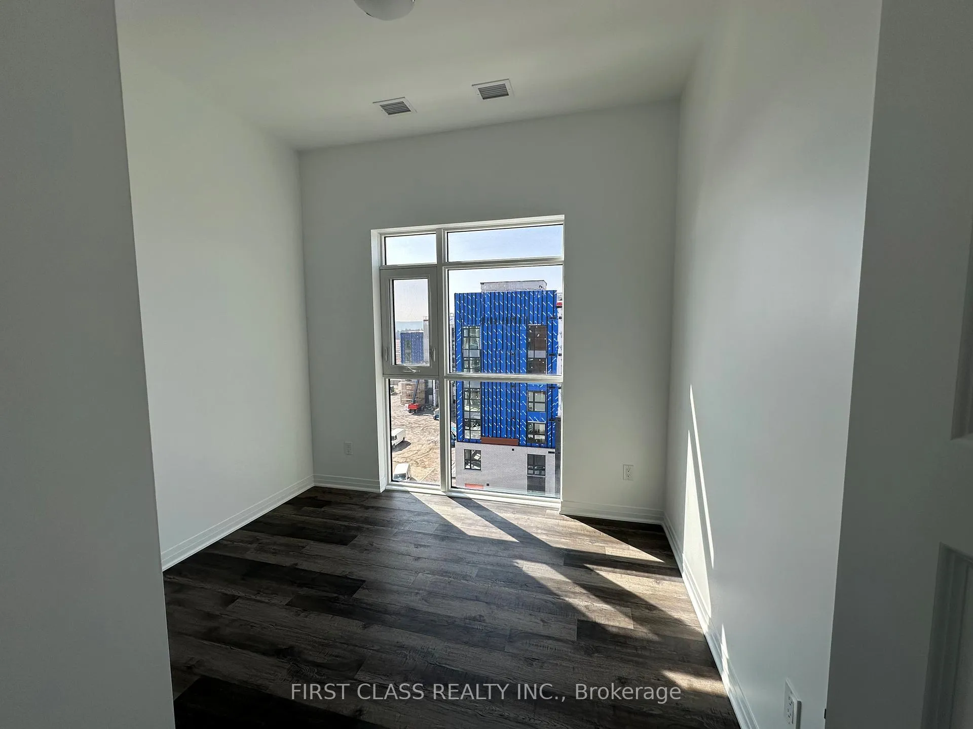 Photo 5 of Unit 615, 460 Gordon Krantz Avenue, Milton, Walker — HOMEH