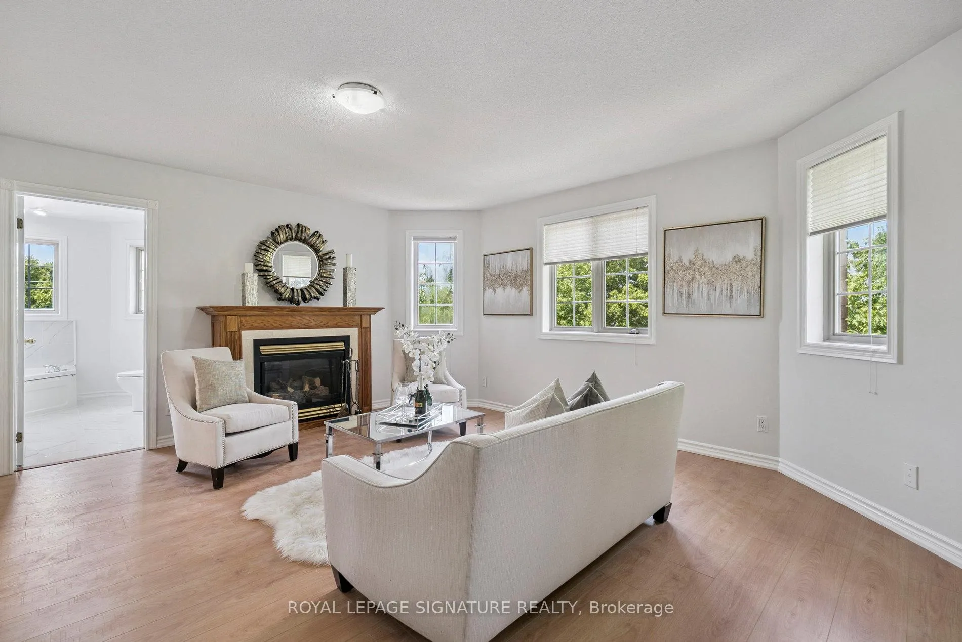 Photo 21 of 12 Mccullough Court, Barrie, South Shore — HOMEH