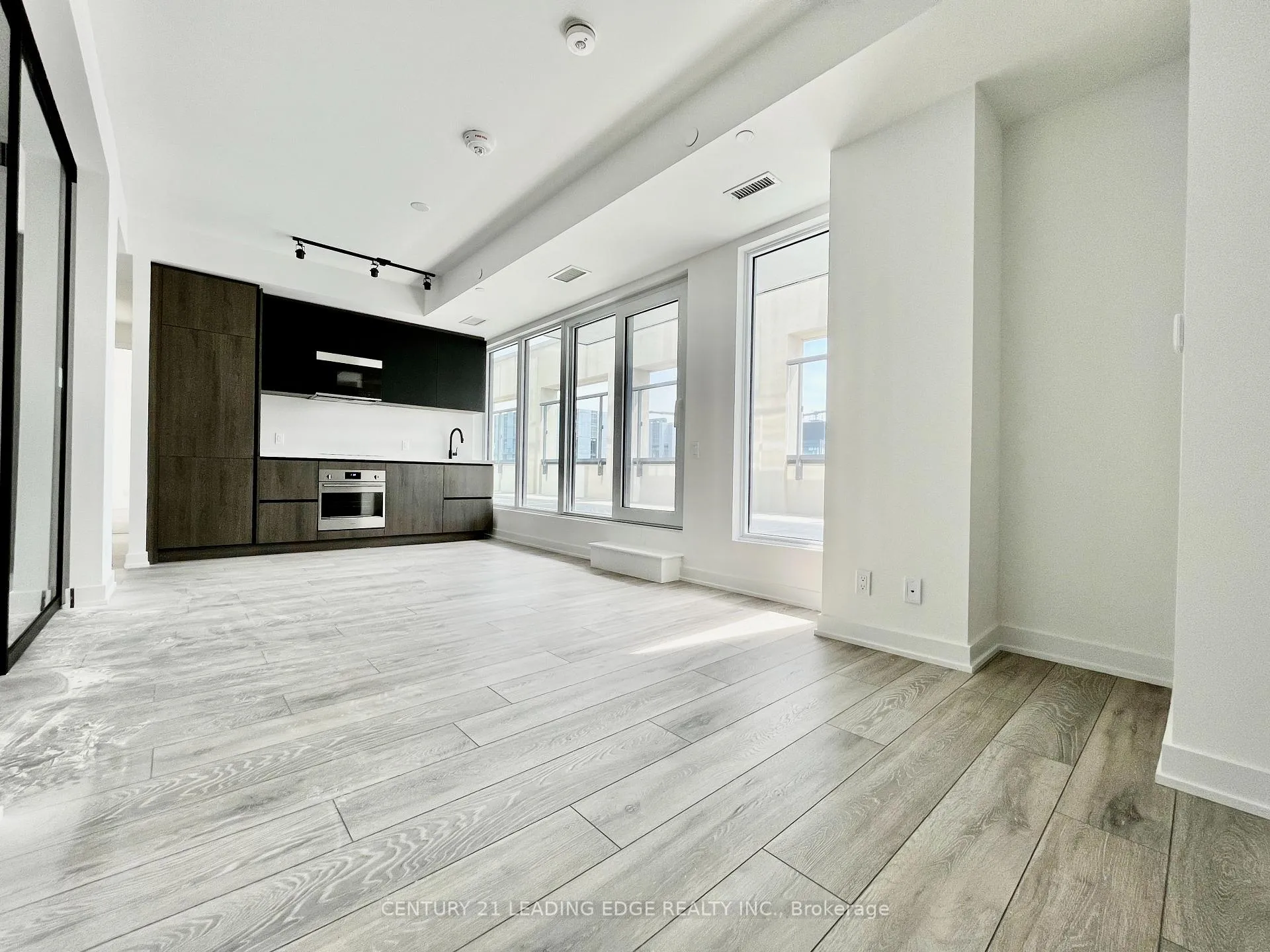 Photo 2 of Unit 5106, 108 Peter Street, Toronto, Waterfront Communities — HOMEH