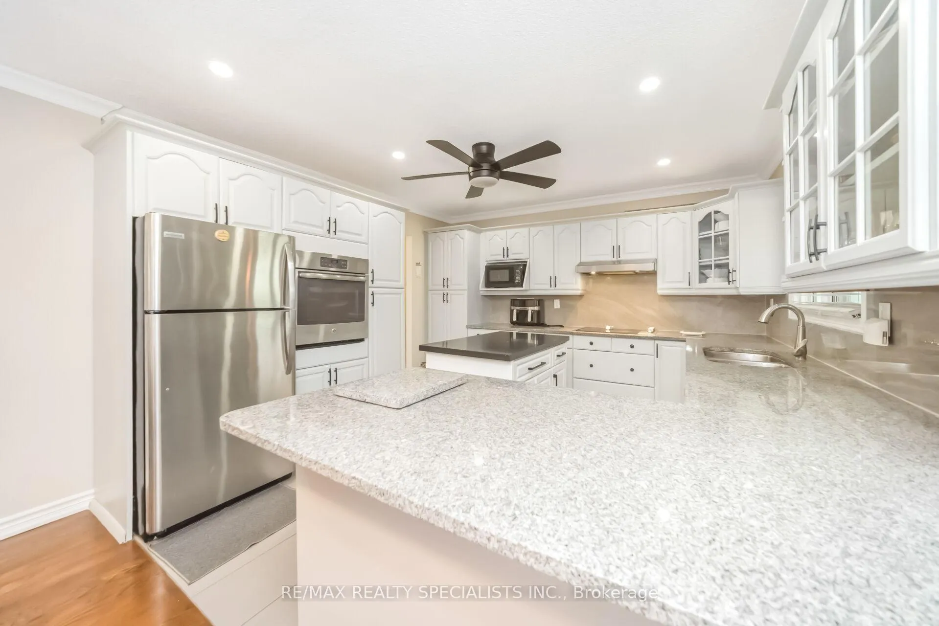 Photo 15 of 2 Ivybridge Drive, Brampton, Madoc — HOMEH