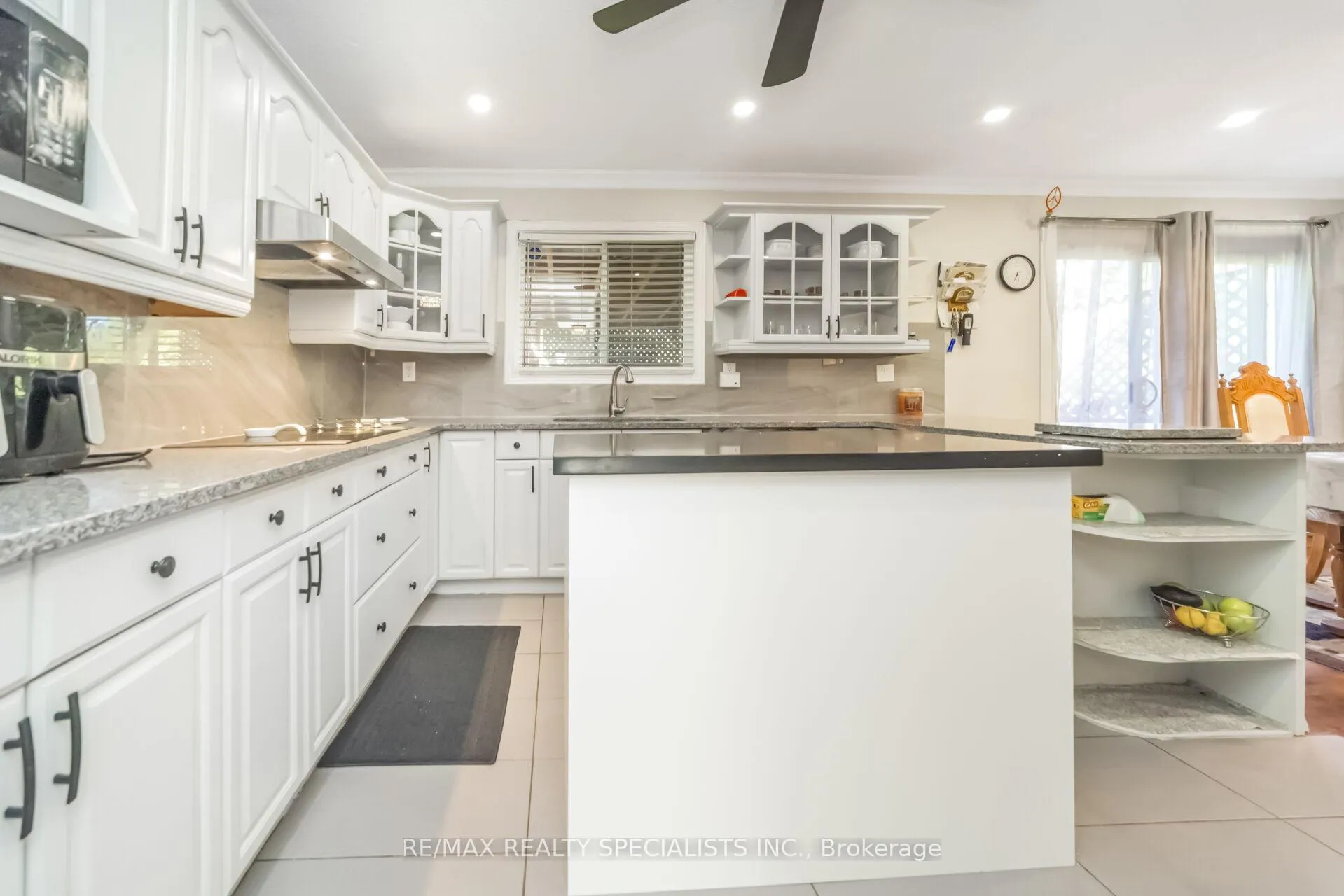 Photo 17 of 2 Ivybridge Drive, Brampton, Madoc — HOMEH