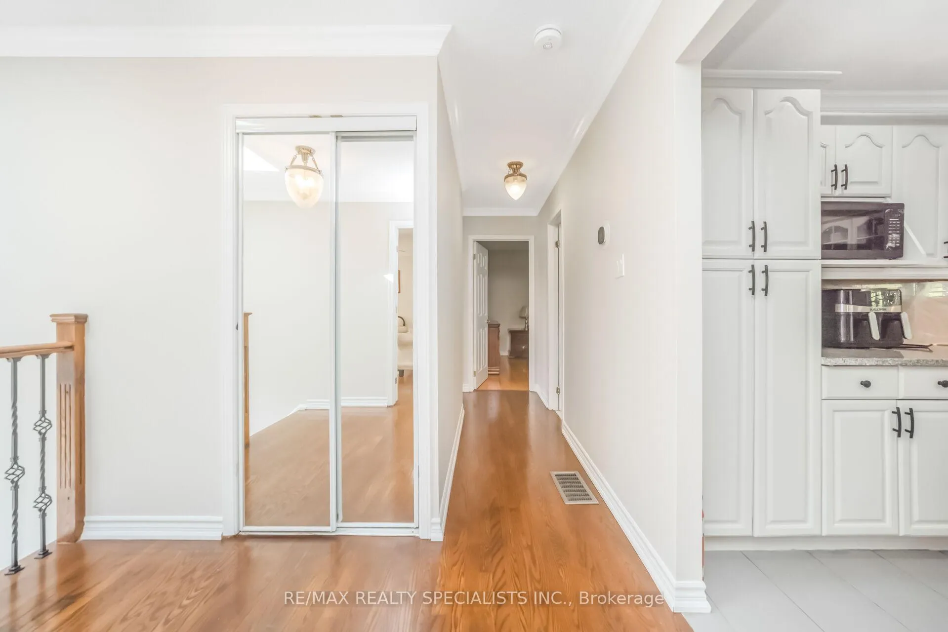 Photo 20 of 2 Ivybridge Drive, Brampton, Madoc — HOMEH