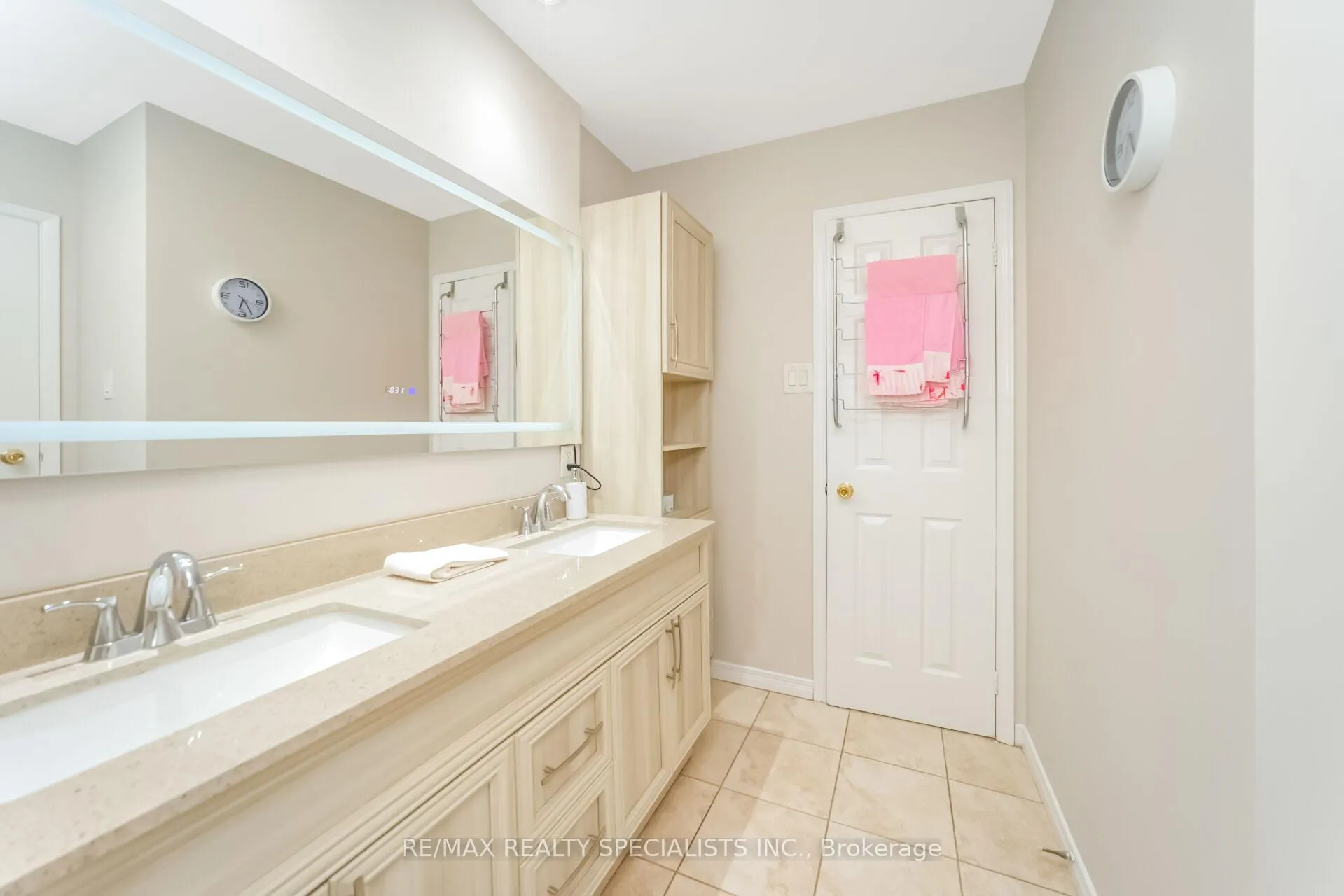 Photo 26 of 2 Ivybridge Drive, Brampton, Madoc — HOMEH