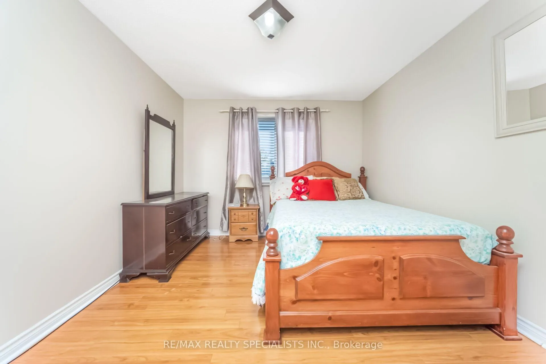 Photo 28 of 2 Ivybridge Drive, Brampton, Madoc — HOMEH