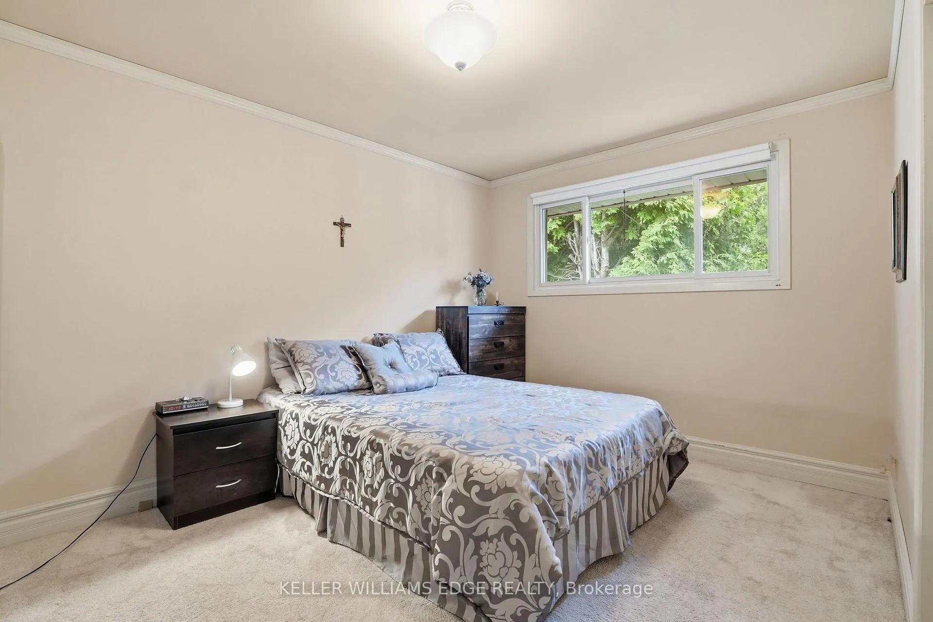 Photo 21 of 81 Leaside Drive, St. Catharines, Carlton/Bunting — HOMEH