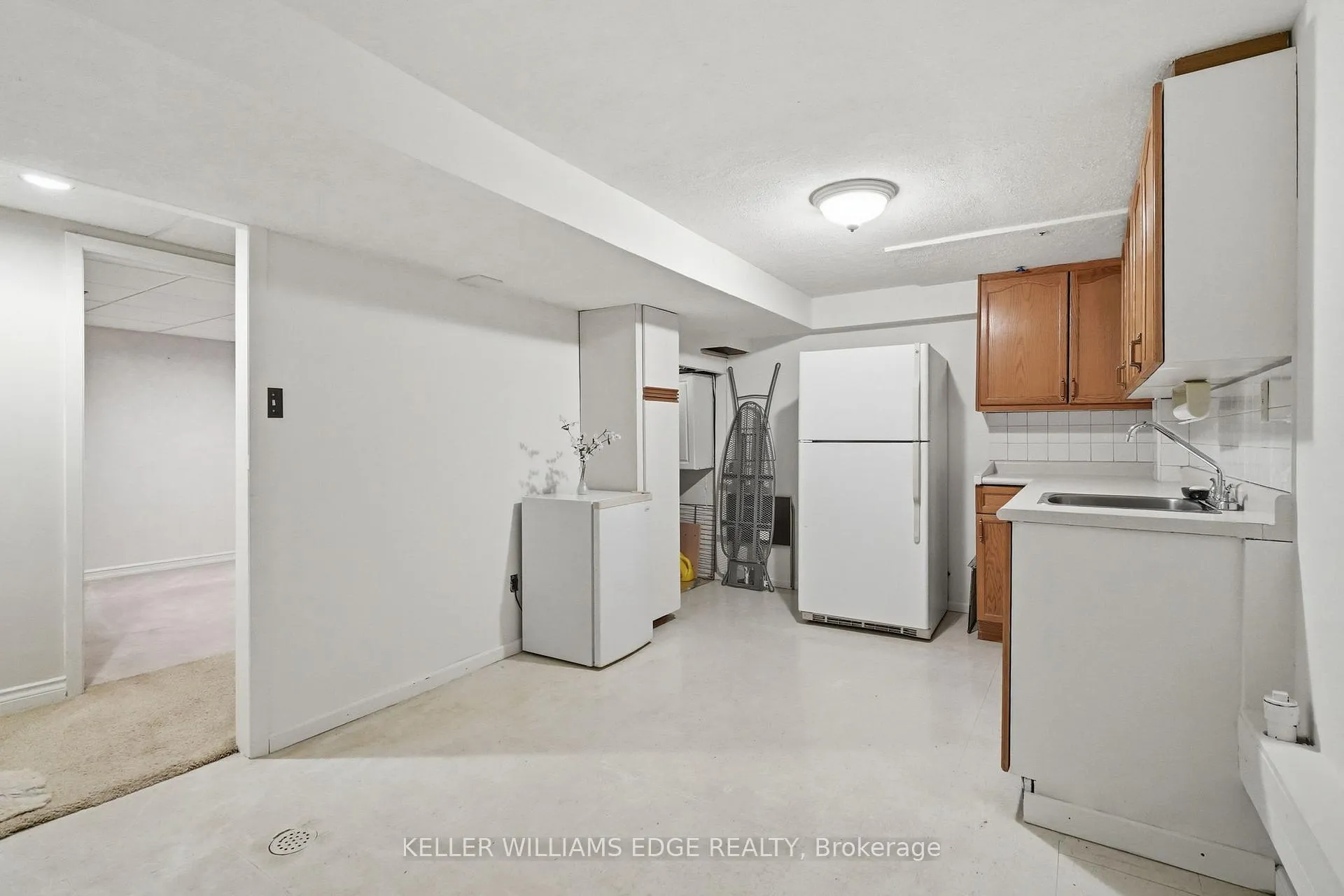 Photo 32 of 81 Leaside Drive, St. Catharines, Carlton/Bunting — HOMEH