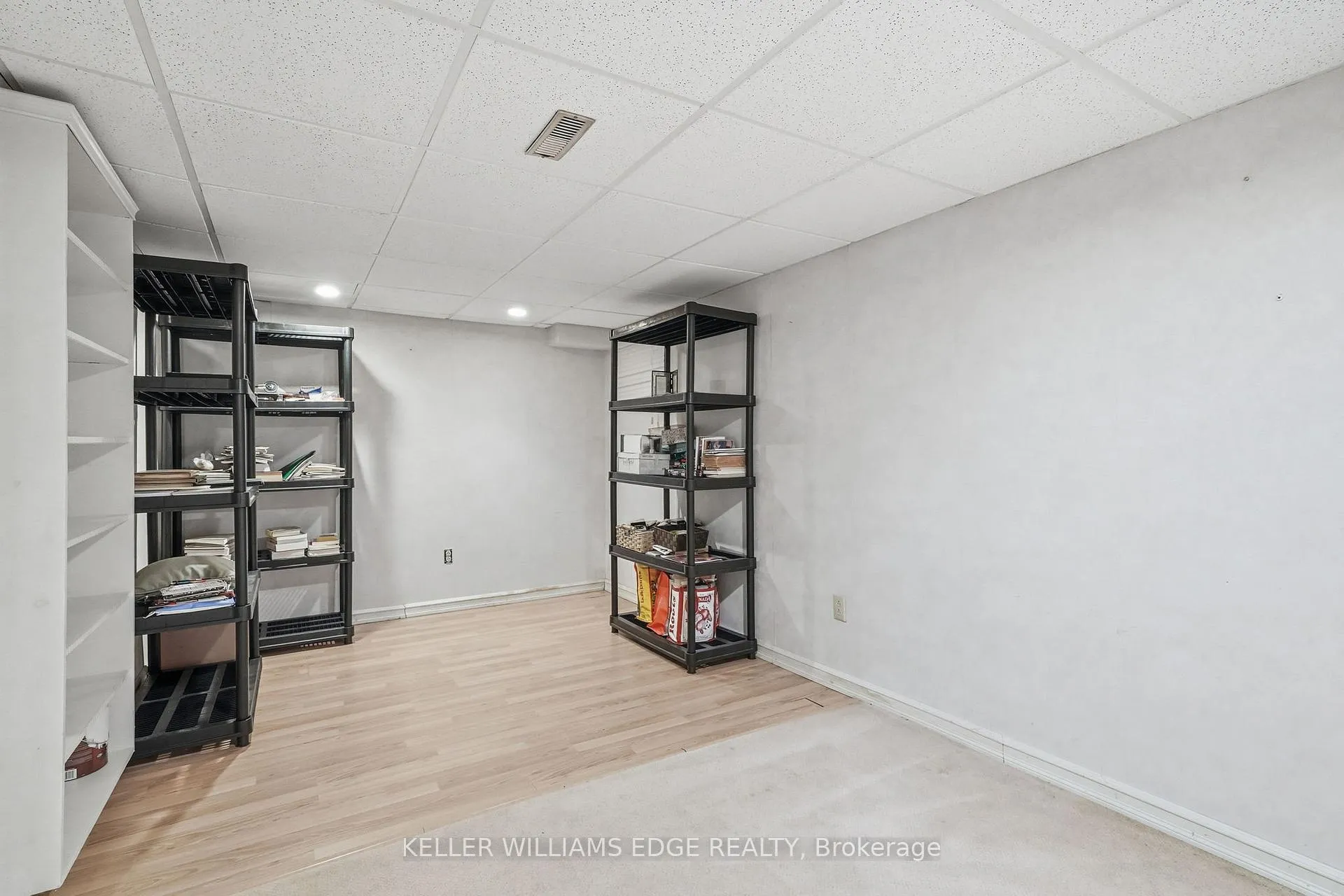 Photo 41 of 81 Leaside Drive, St. Catharines, Carlton/Bunting — HOMEH