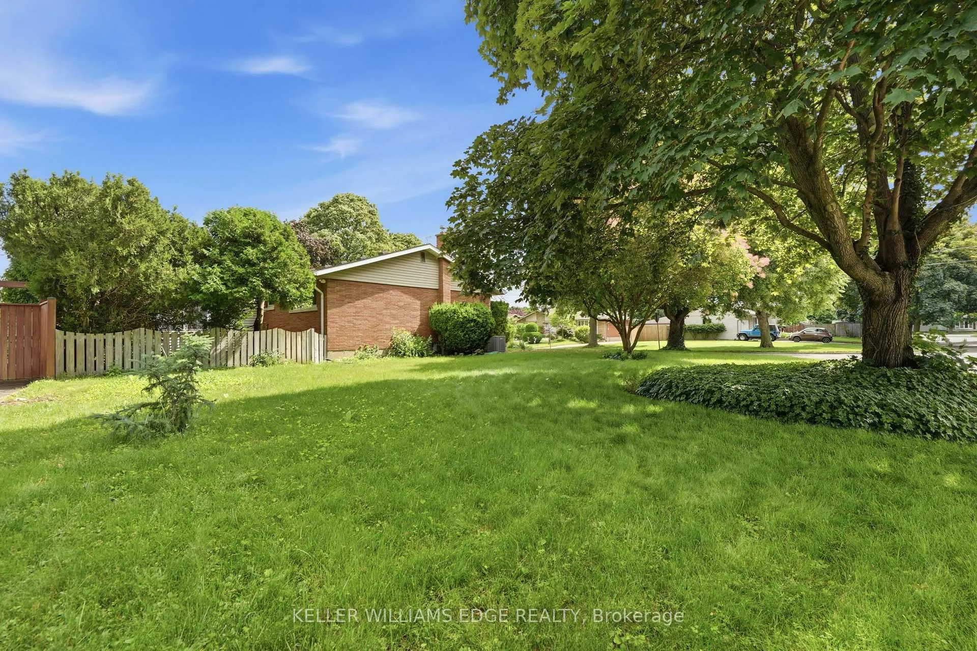 Photo 56 of 81 Leaside Drive, St. Catharines, Carlton/Bunting — HOMEH