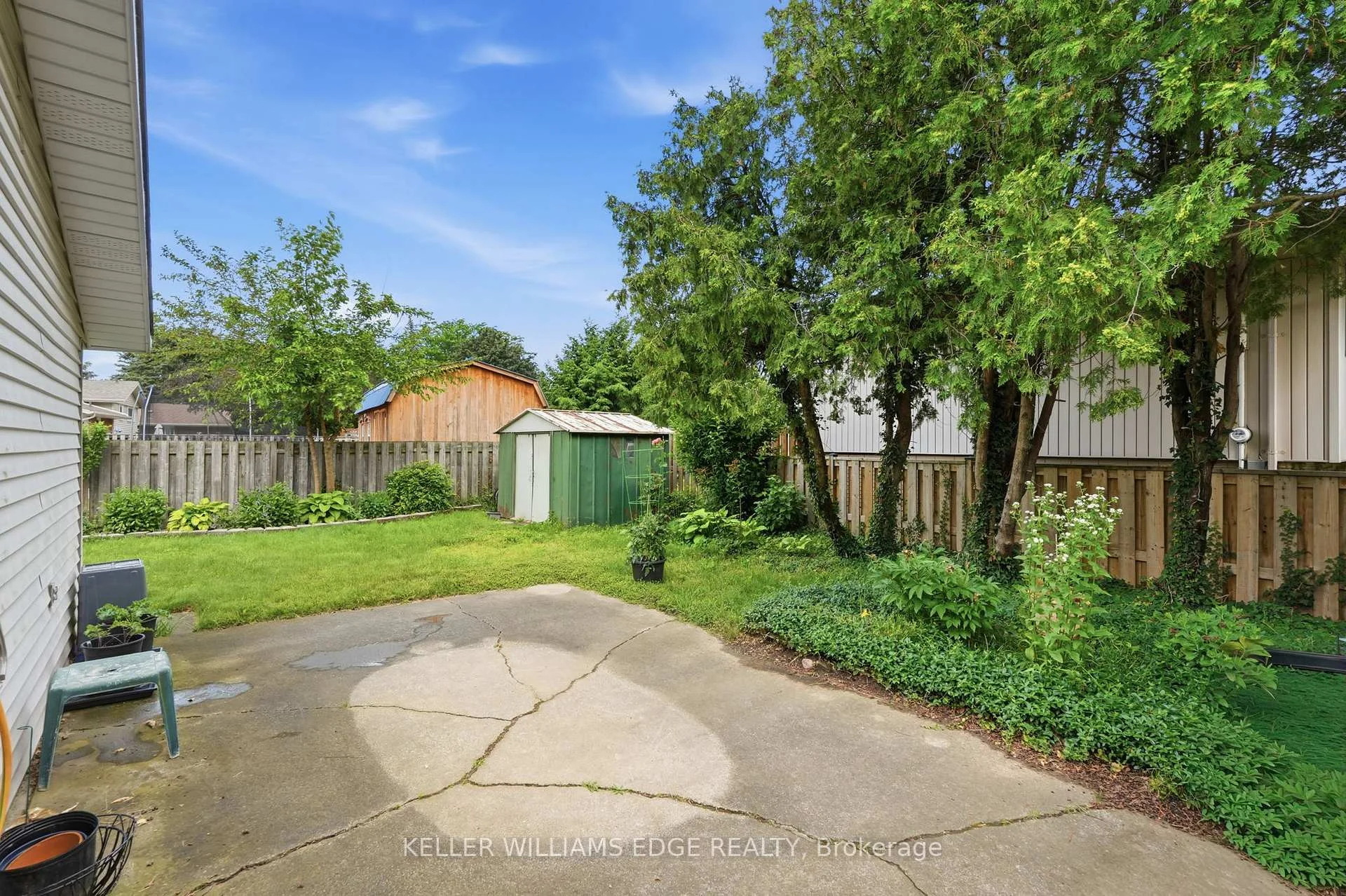 Photo 51 of 81 Leaside Drive, St. Catharines, Carlton/Bunting — HOMEH