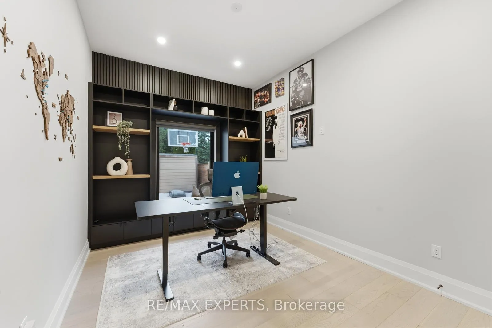 Photo 22 of 56 Mapledown Way, Vaughan, Rural Vaughan — HOMEH