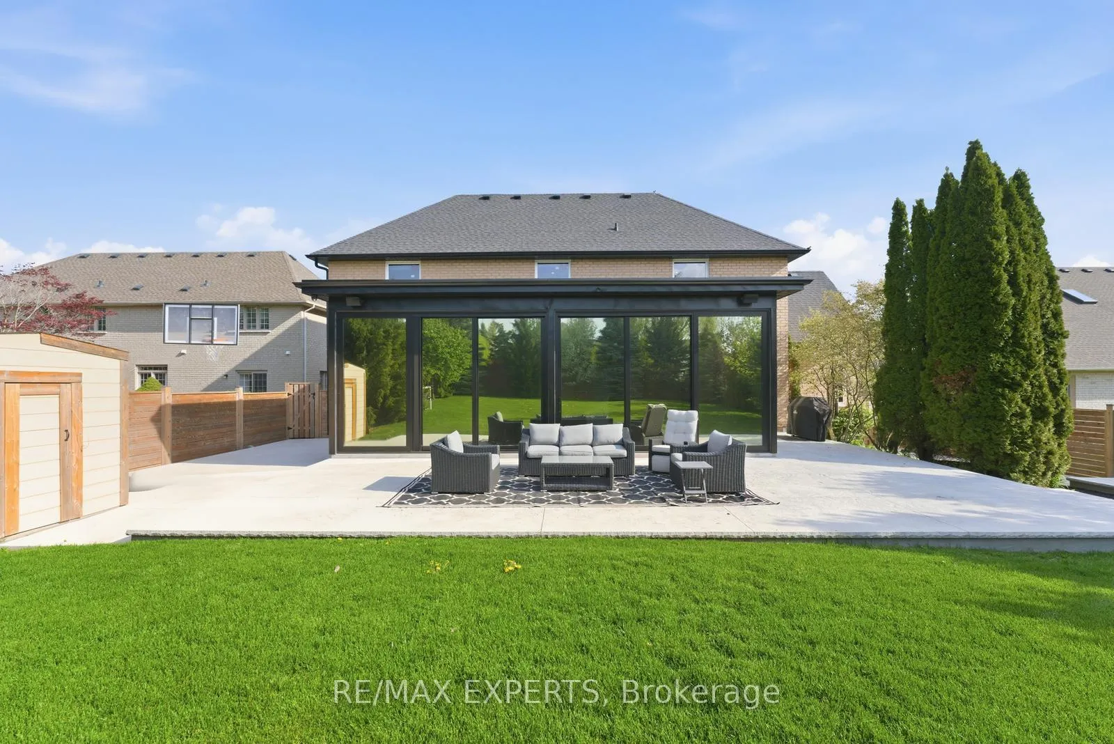 Photo 46 of 56 Mapledown Way, Vaughan, Rural Vaughan — HOMEH