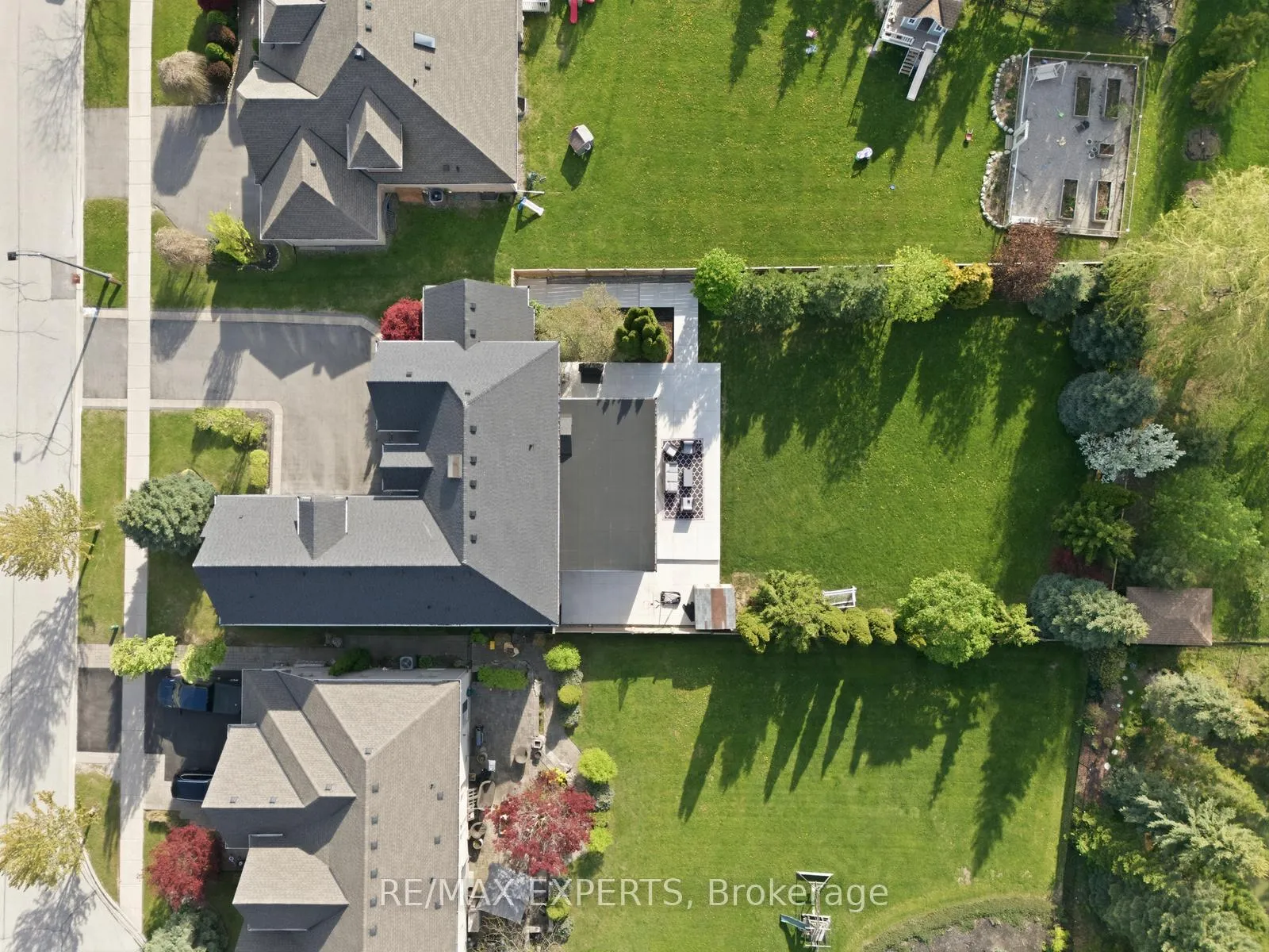 Photo 50 of 56 Mapledown Way, Vaughan, Rural Vaughan — HOMEH