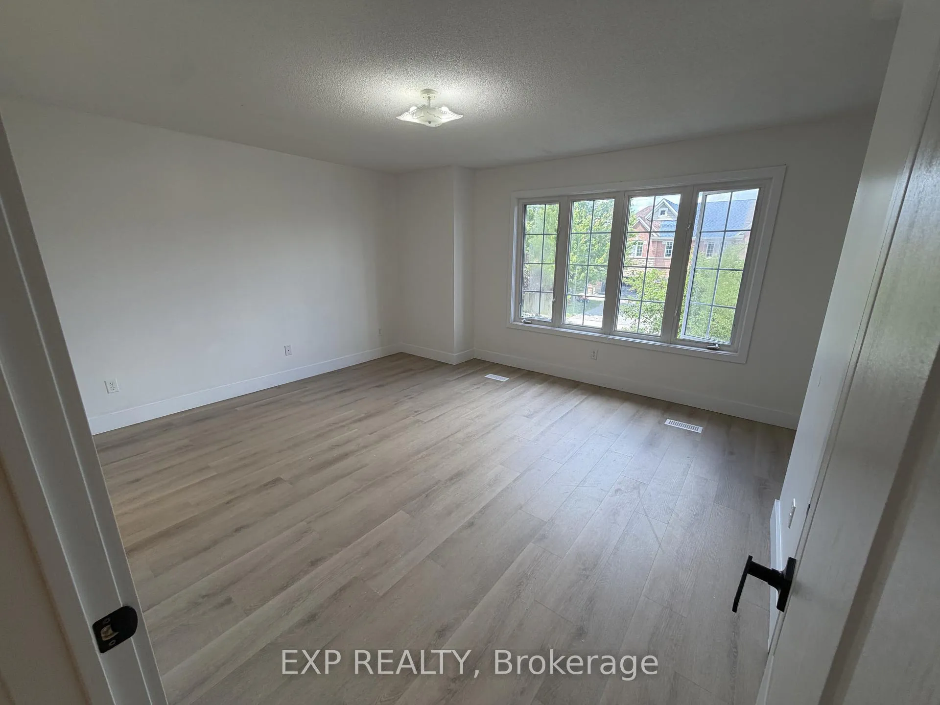 Photo 25 of 3964 Stardust Drive, Mississauga, Churchill Meadows — HOMEH