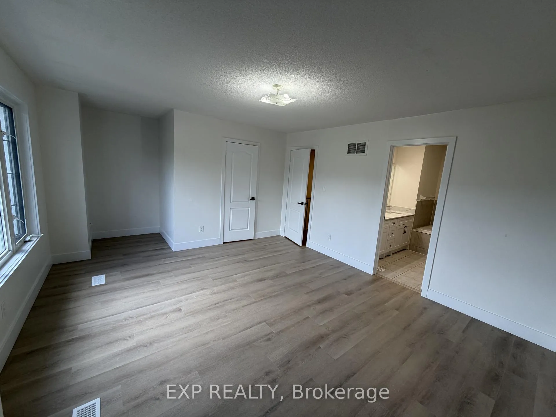 Photo 27 of 3964 Stardust Drive, Mississauga, Churchill Meadows — HOMEH