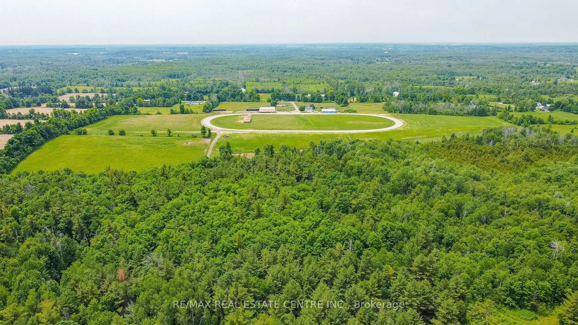 Photo 3 of 10253 2nd Line, Milton, Rural Milton West — HOMEH