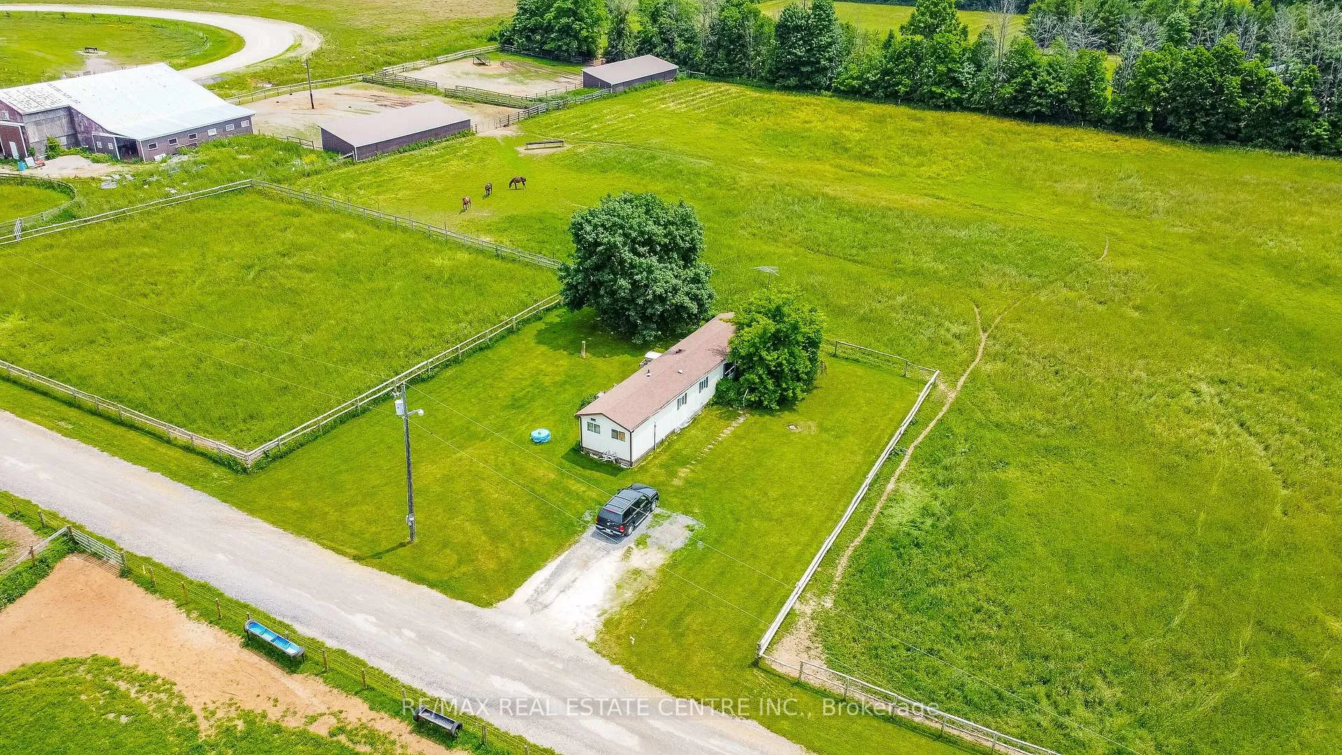 Photo 16 of 10253 2nd Line, Milton, Rural Milton West — HOMEH