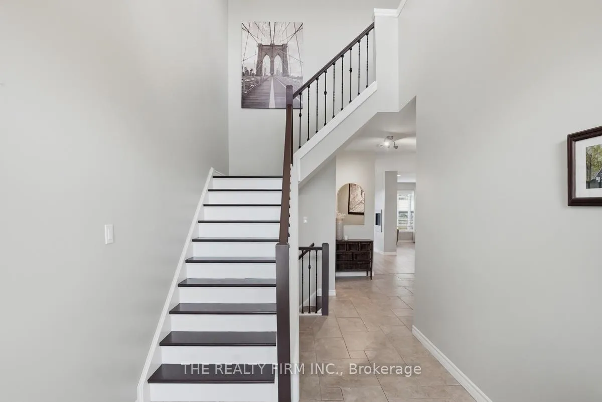 Photo 13 of 2019 Springridge Drive, London, North C — HOMEH