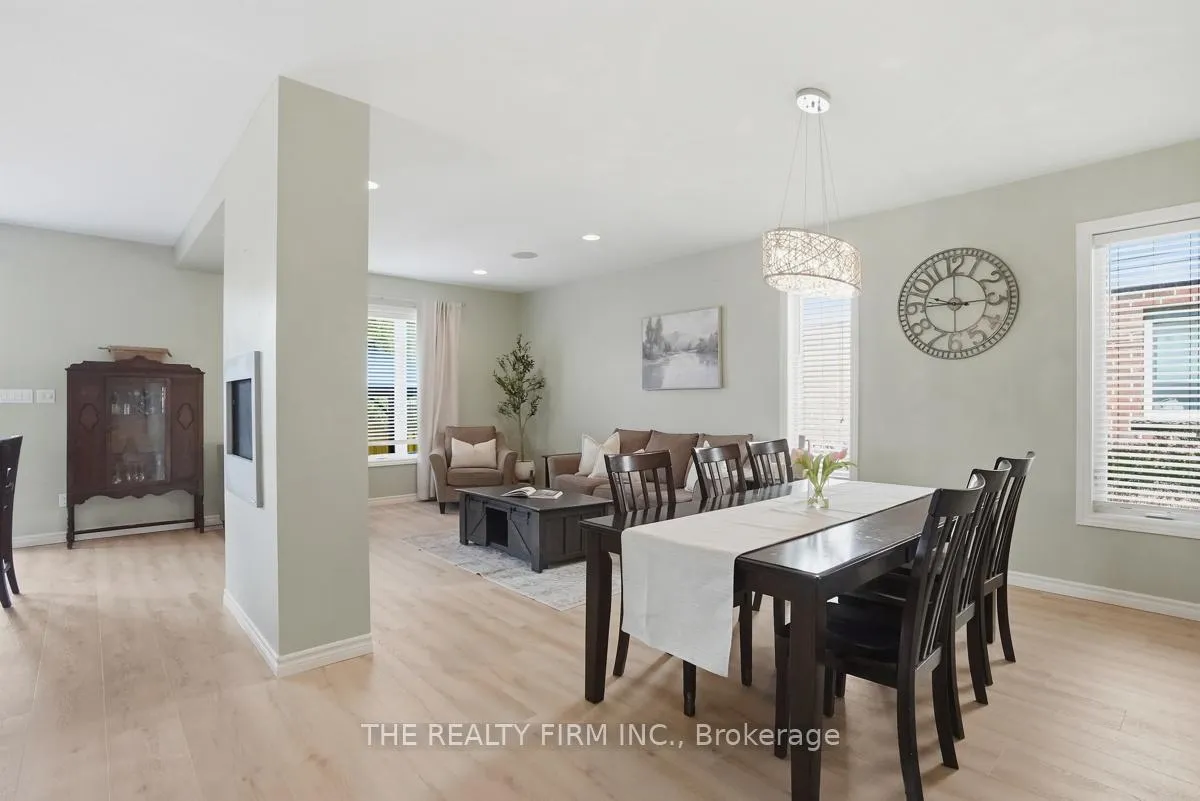 Photo 16 of 2019 Springridge Drive, London, North C — HOMEH