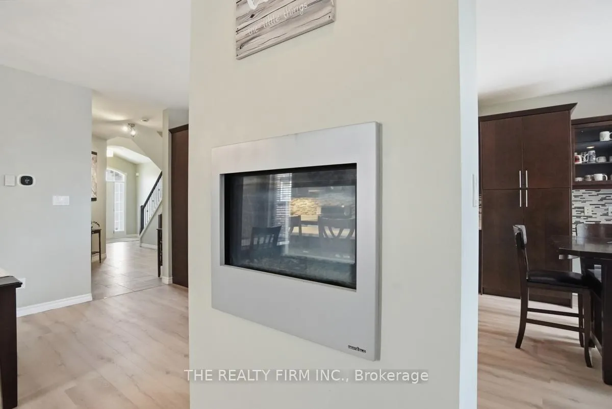 Photo 20 of 2019 Springridge Drive, London, North C — HOMEH