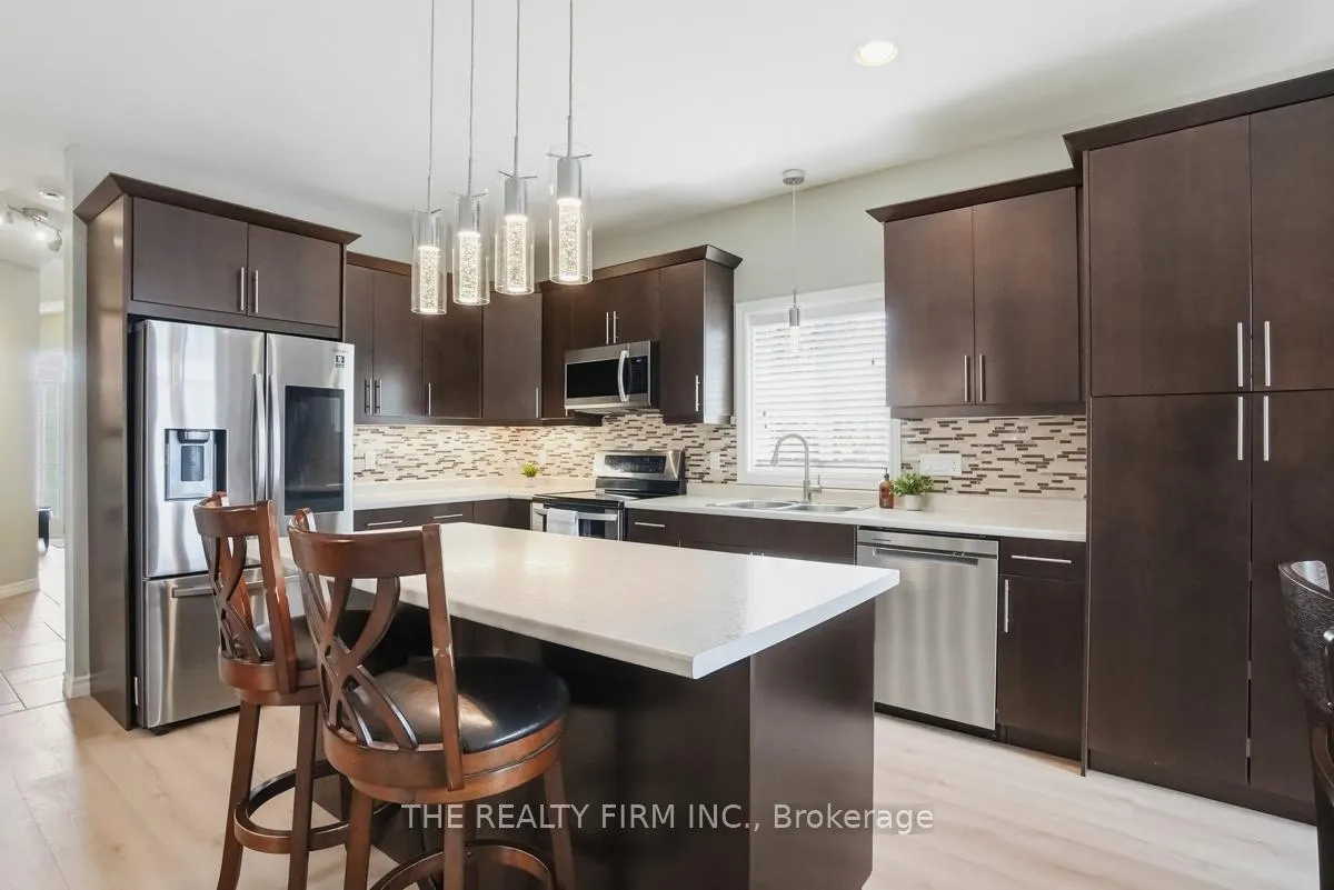 Photo 22 of 2019 Springridge Drive, London, North C — HOMEH
