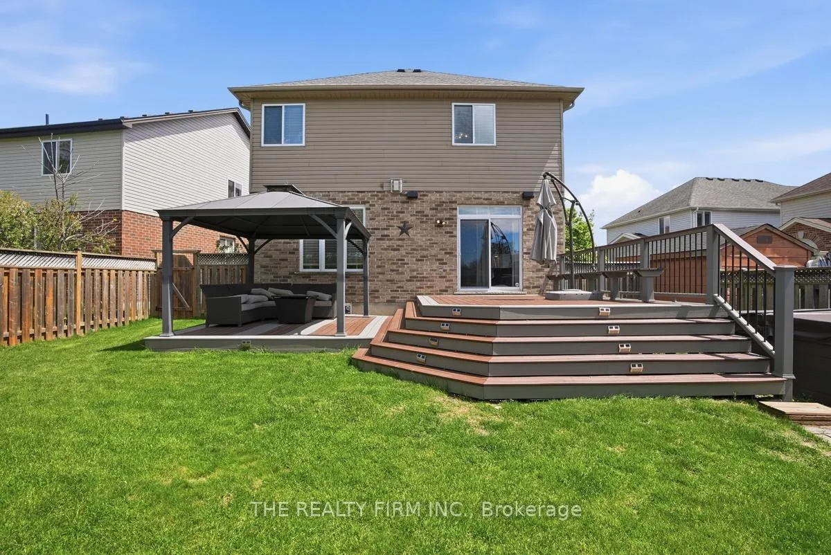 Photo 46 of 2019 Springridge Drive, London, North C — HOMEH