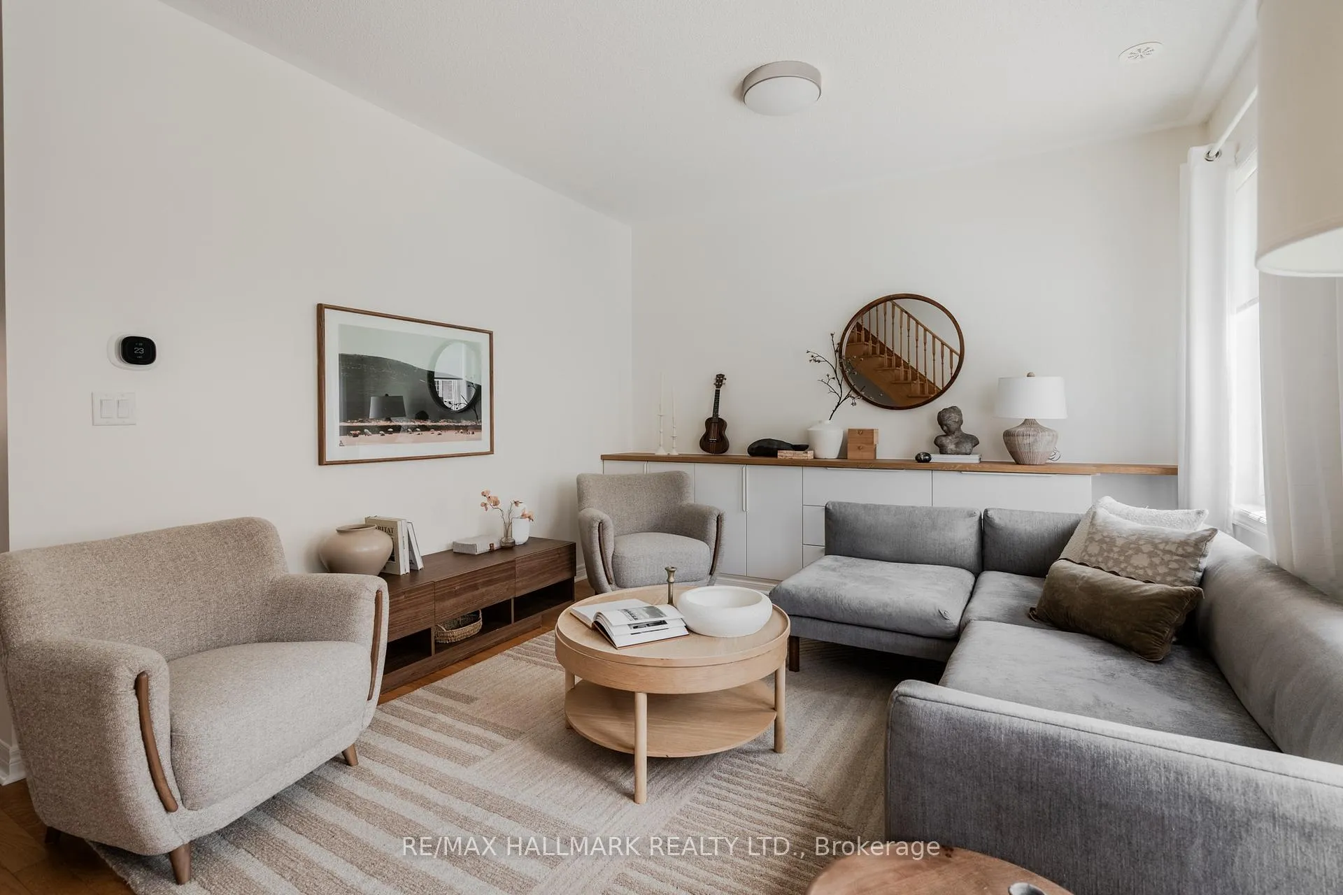 Photo 7 of 31 Carnahan Terrace, Toronto, East End-Danforth — HOMEH