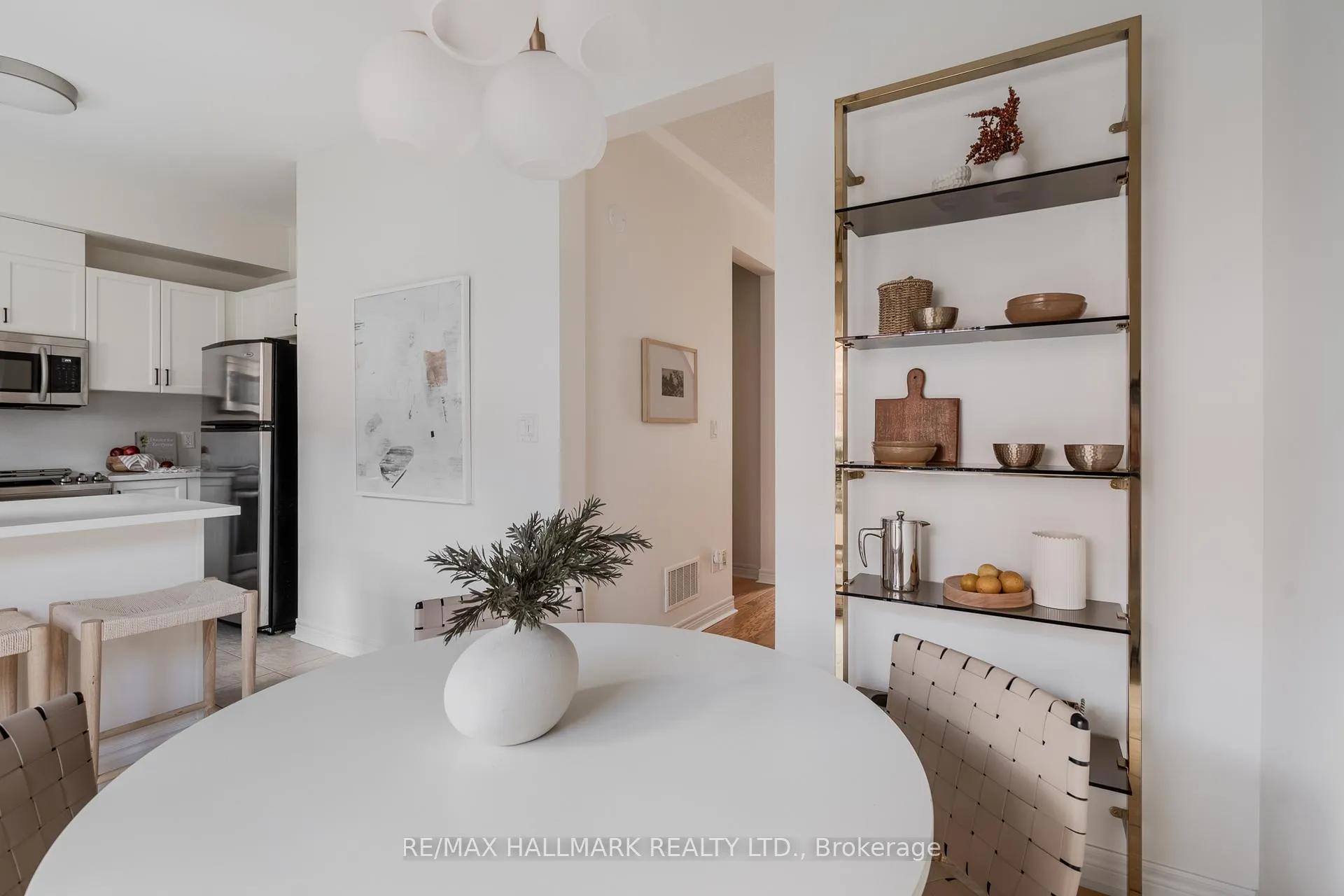Photo 21 of 31 Carnahan Terrace, Toronto, East End-Danforth — HOMEH