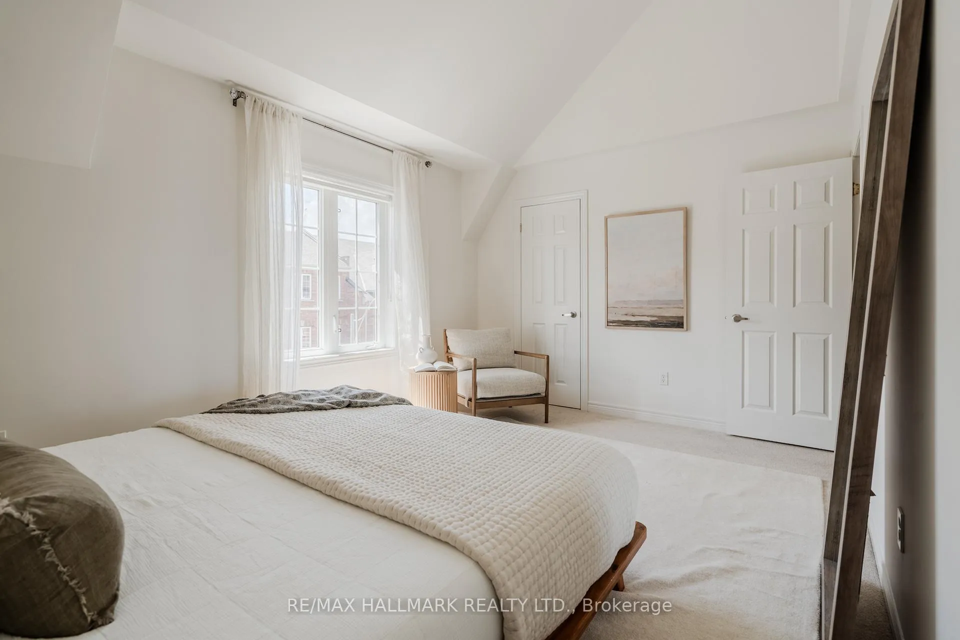 Photo 27 of 31 Carnahan Terrace, Toronto, East End-Danforth — HOMEH