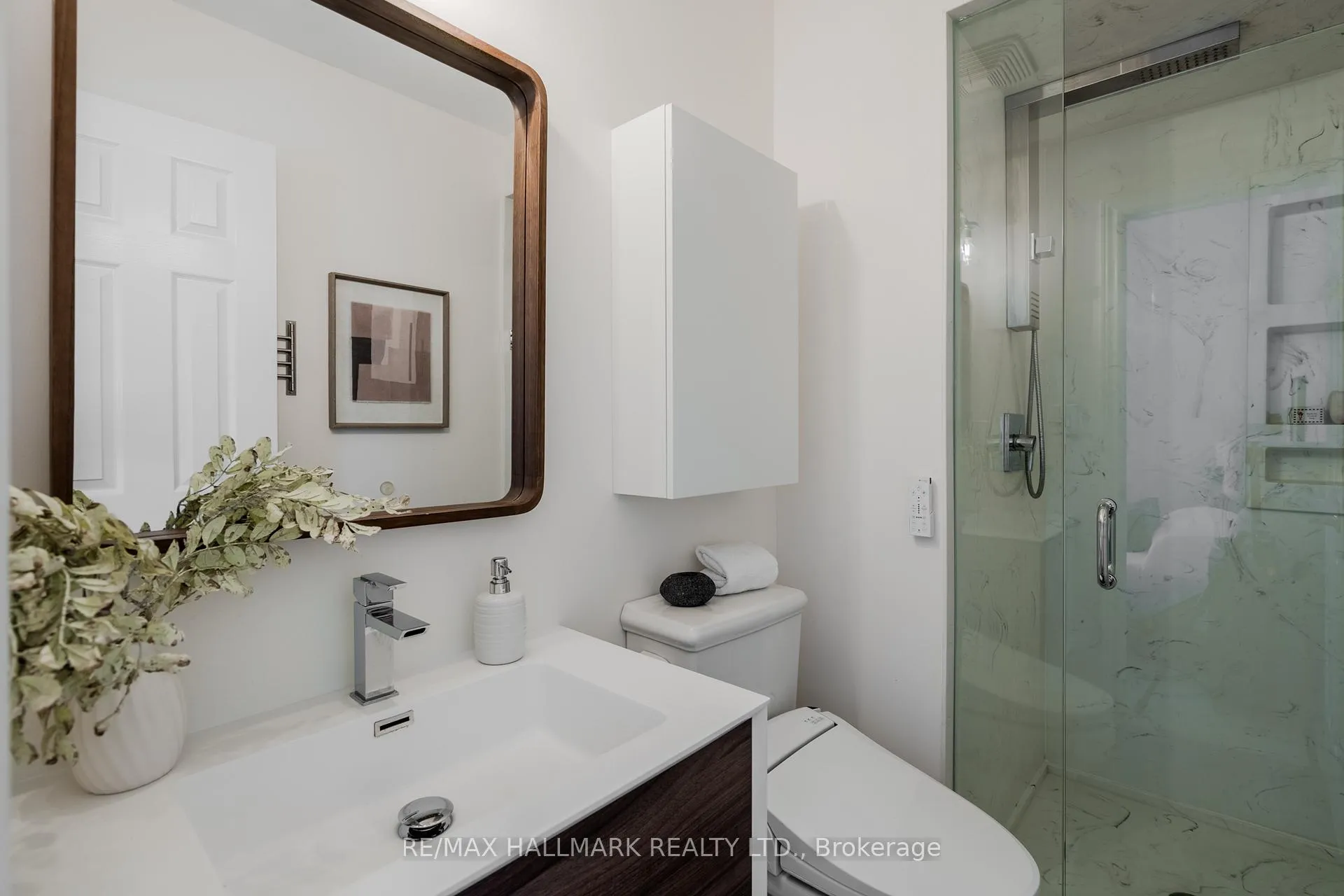 Photo 28 of 31 Carnahan Terrace, Toronto, East End-Danforth — HOMEH