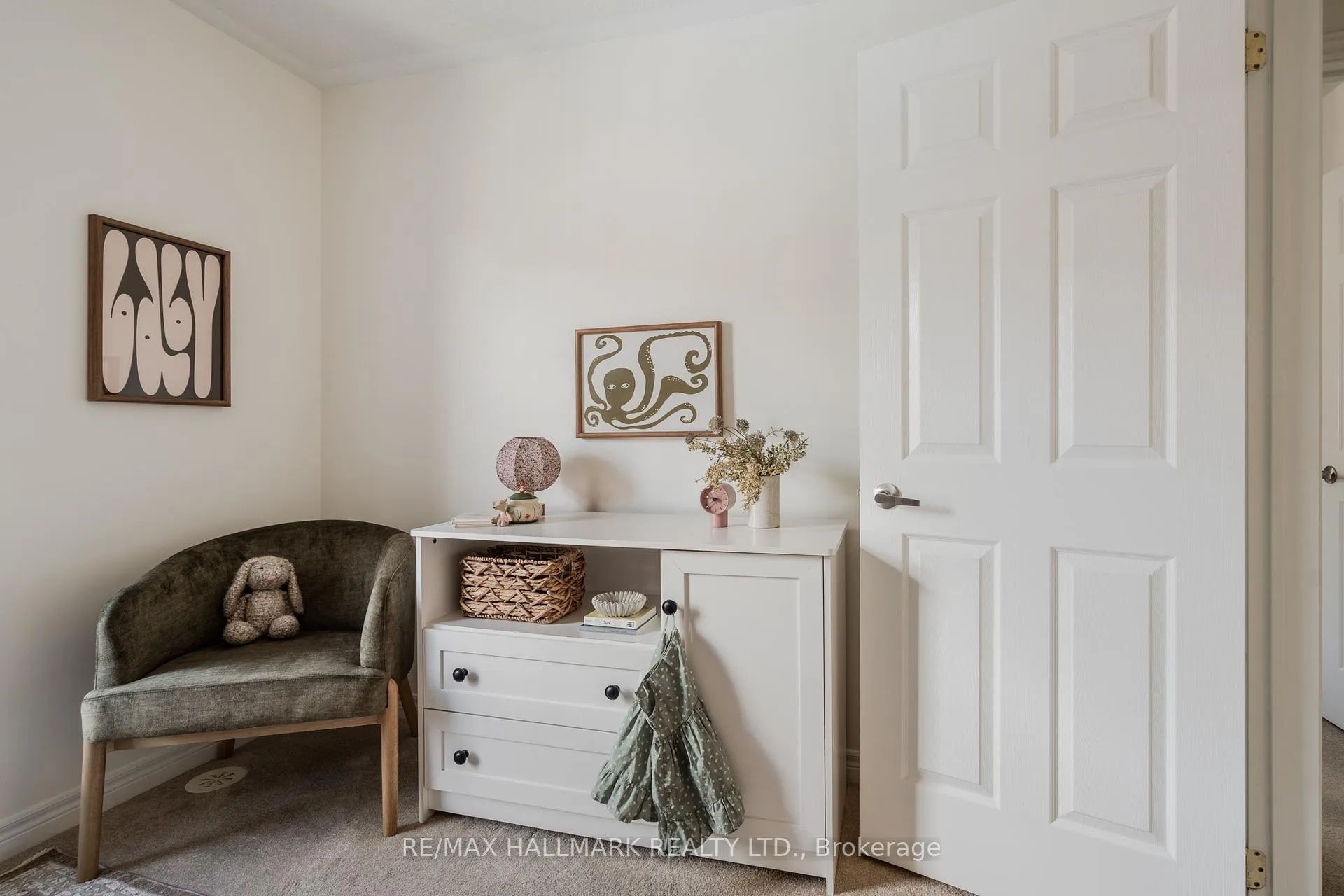 Photo 32 of 31 Carnahan Terrace, Toronto, East End-Danforth — HOMEH