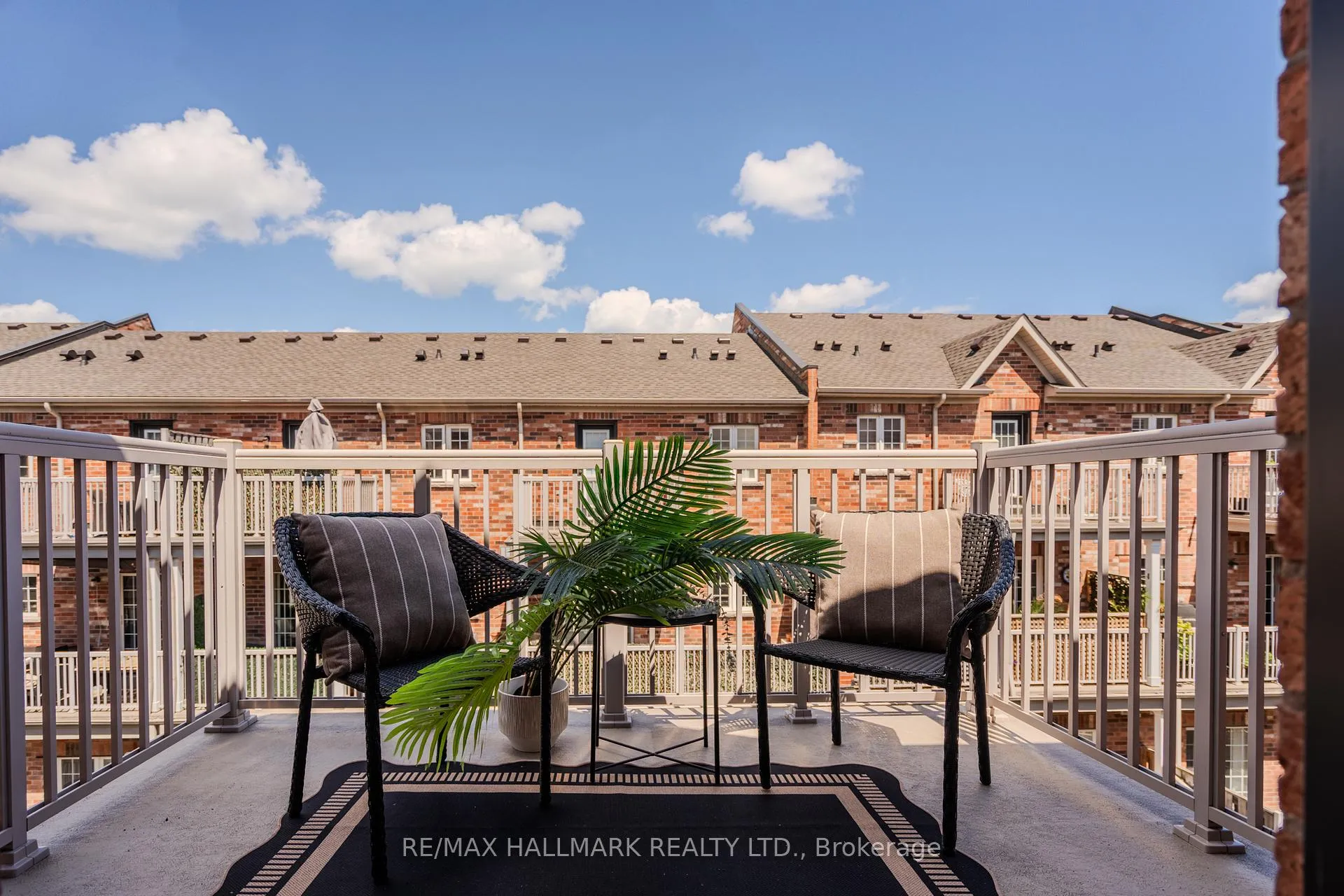 Photo 36 of 31 Carnahan Terrace, Toronto, East End-Danforth — HOMEH