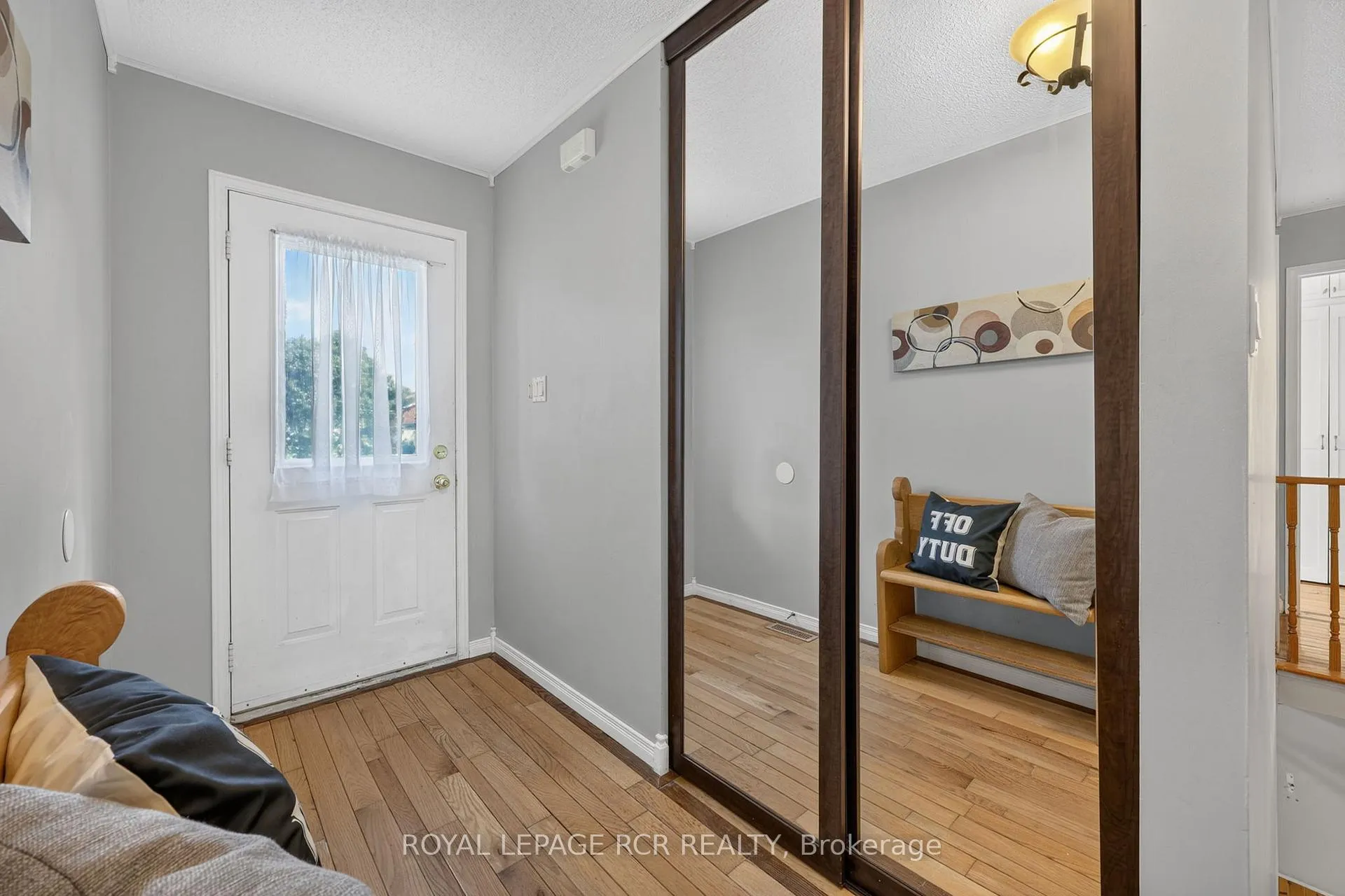 Photo 6 of 480 College Avenue, Orangeville — HOMEH