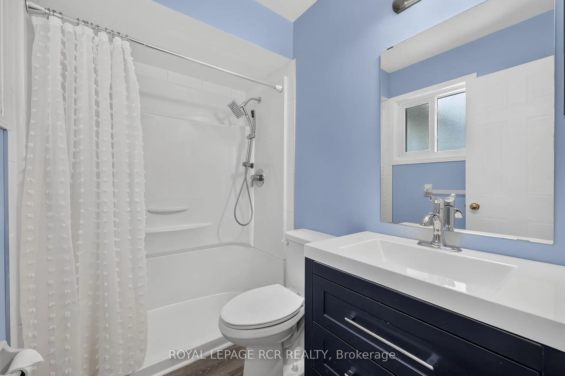 Photo 21 of 480 College Avenue, Orangeville — HOMEH