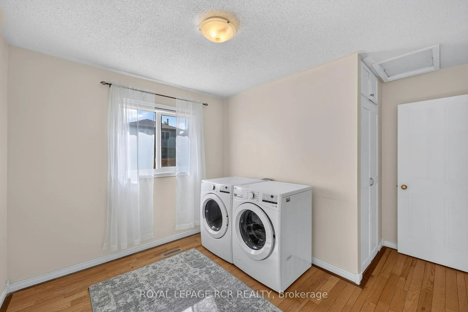 Photo 25 of 480 College Avenue, Orangeville — HOMEH