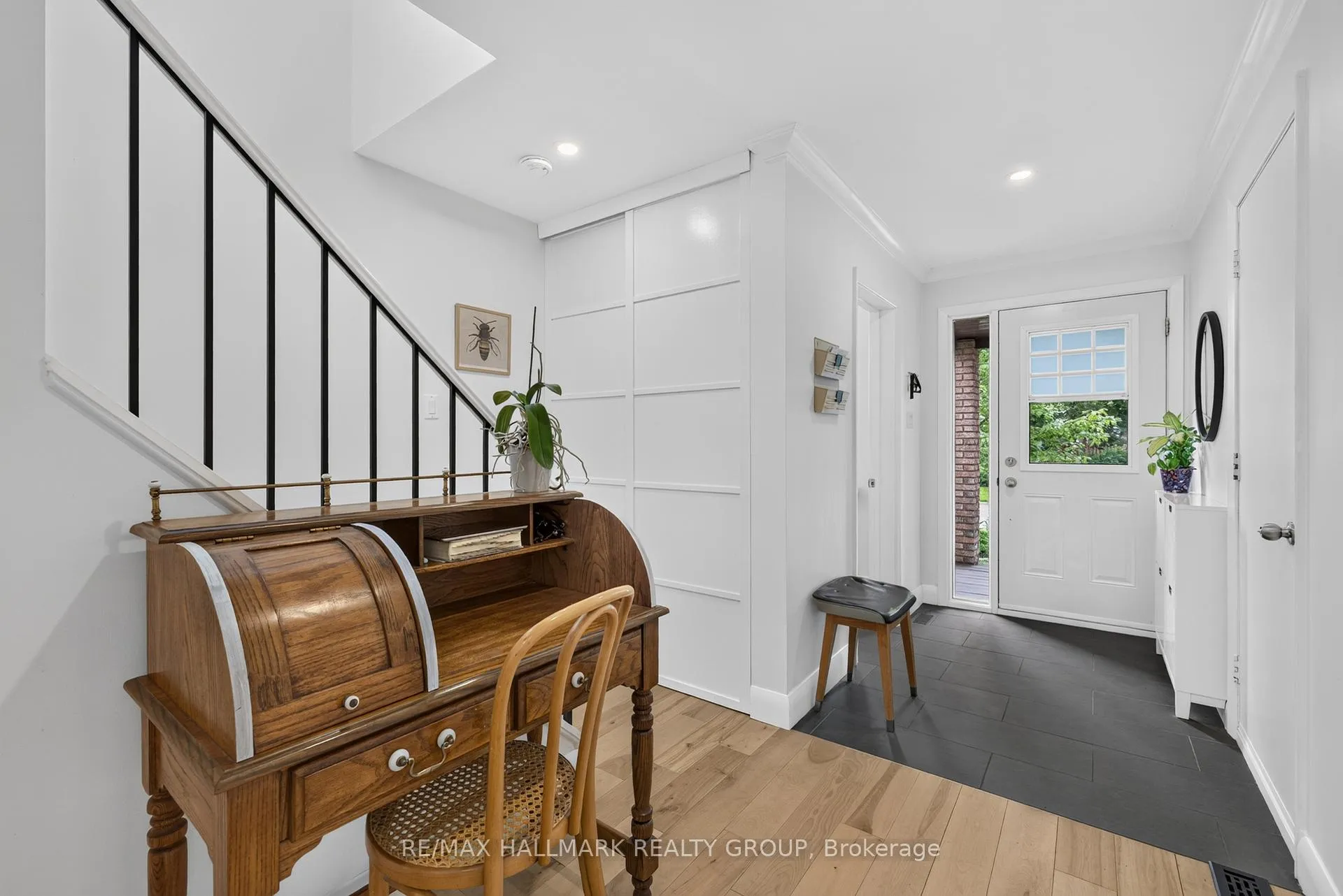 Photo 5 of 1797 Bromont Way, Ottawa, Chateauneuf — HOMEH