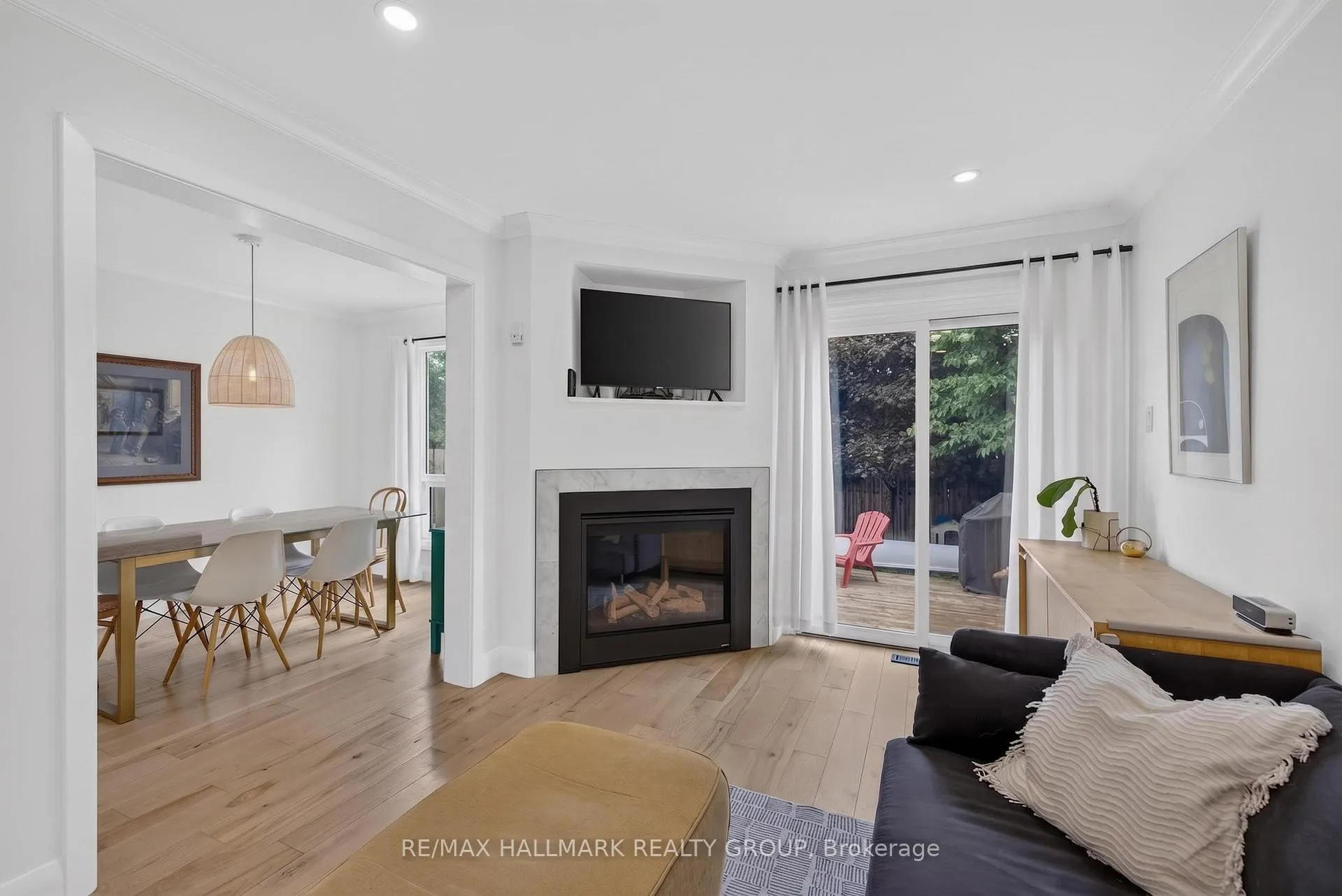 Photo 9 of 1797 Bromont Way, Ottawa, Chateauneuf — HOMEH