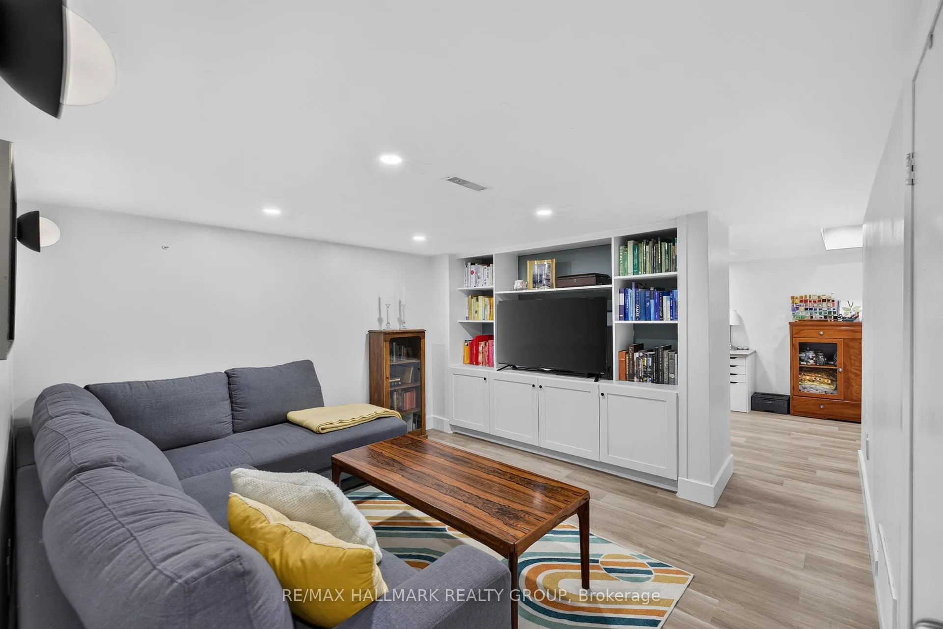 Photo 37 of 1797 Bromont Way, Ottawa, Chateauneuf — HOMEH