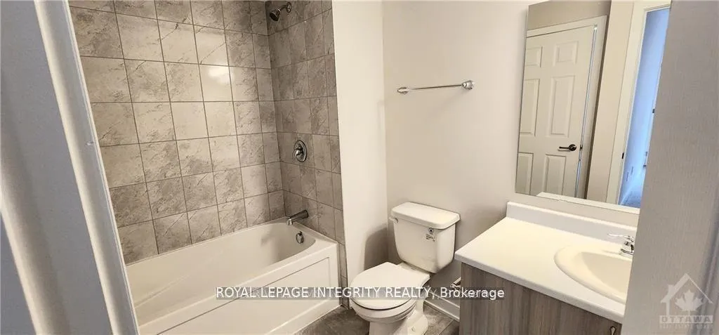 Photo 10 of 711 Hydrus Private, Ottawa, Barrhaven - Half Moon Bay — HOMEH