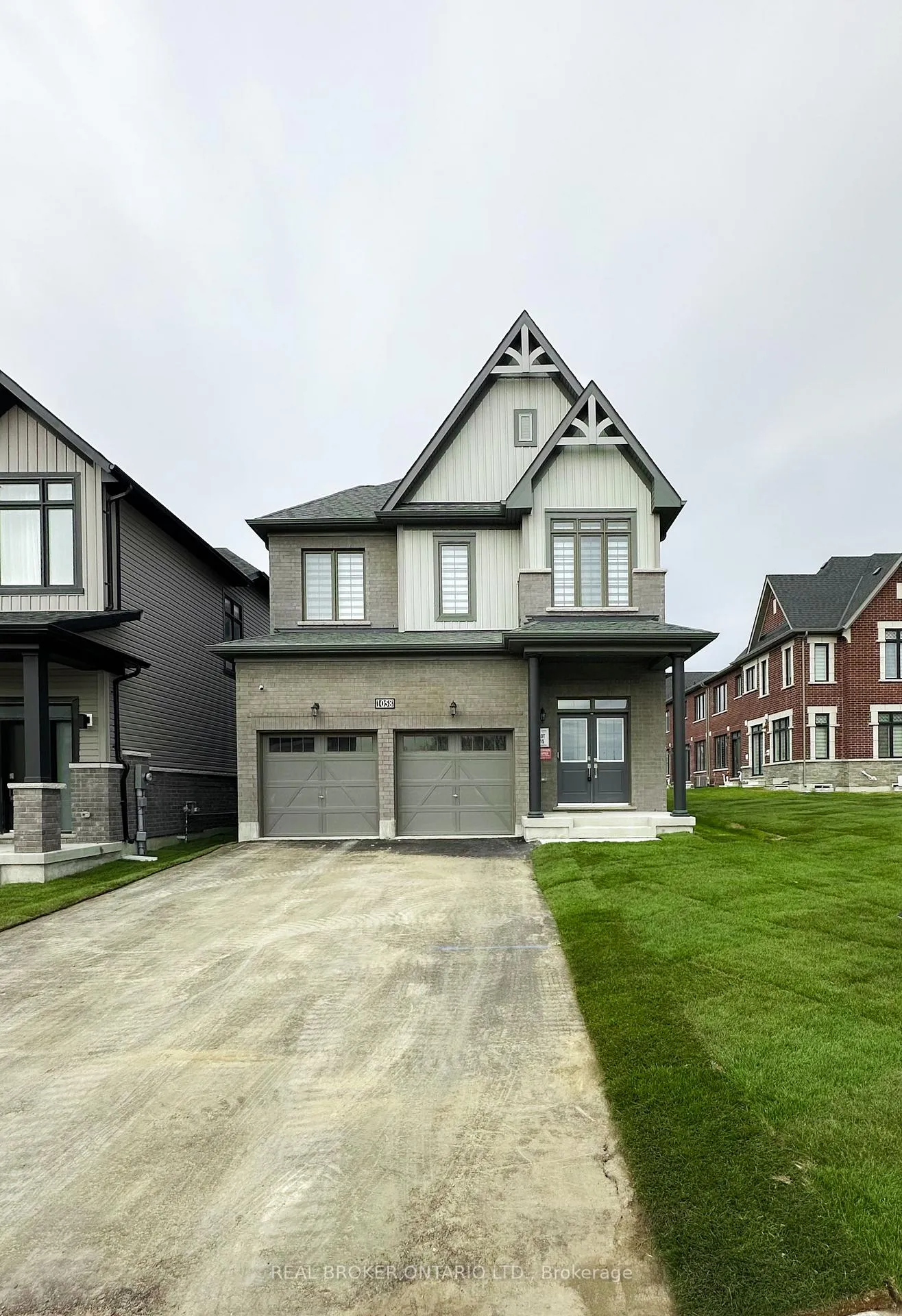 Photo 1 of 1058 Thompson Drive, Oshawa, Kedron — HOMEH