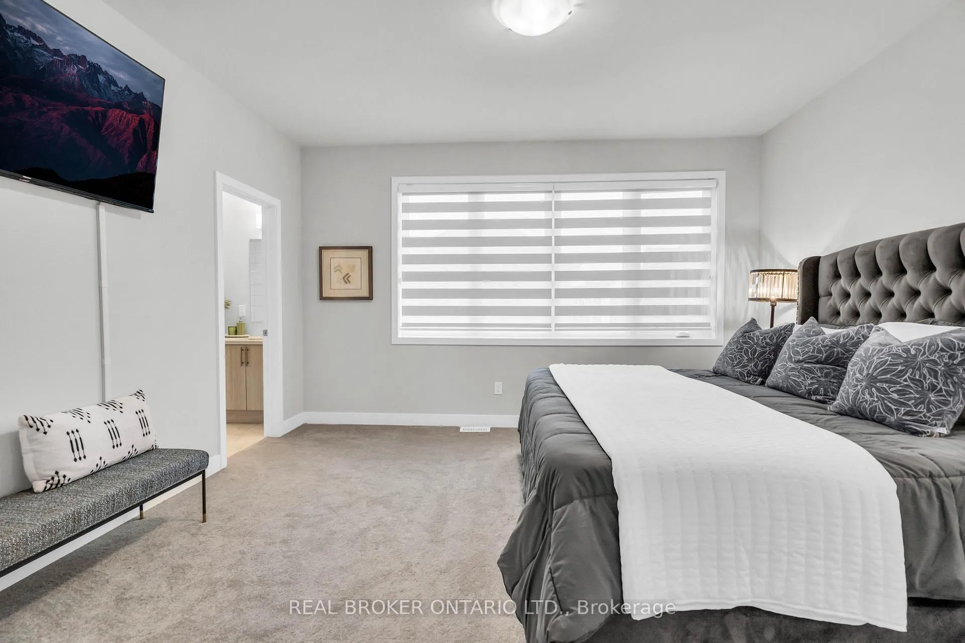 Photo 20 of 1058 Thompson Drive, Oshawa, Kedron — HOMEH