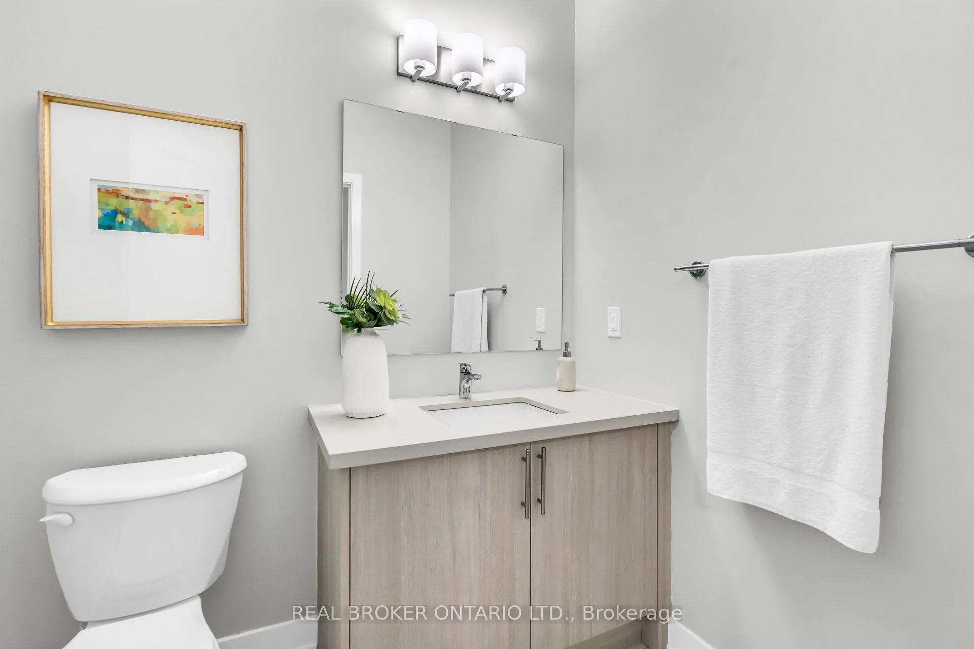 Photo 29 of 1058 Thompson Drive, Oshawa, Kedron — HOMEH