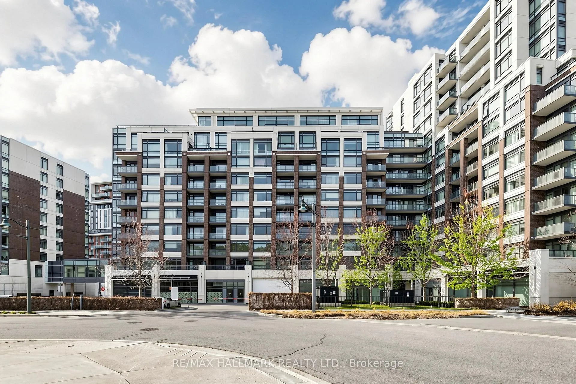 Photo 2 of Unit 717E, 8110 Birchmount Road, Markham, Unionville — HOMEH
