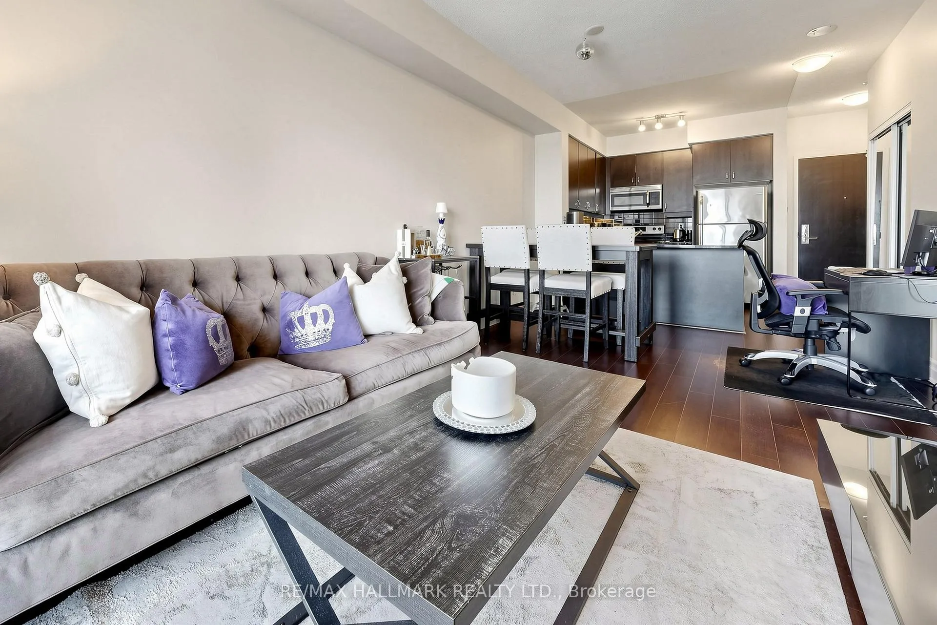 Photo 7 of Unit 717E, 8110 Birchmount Road, Markham, Unionville — HOMEH