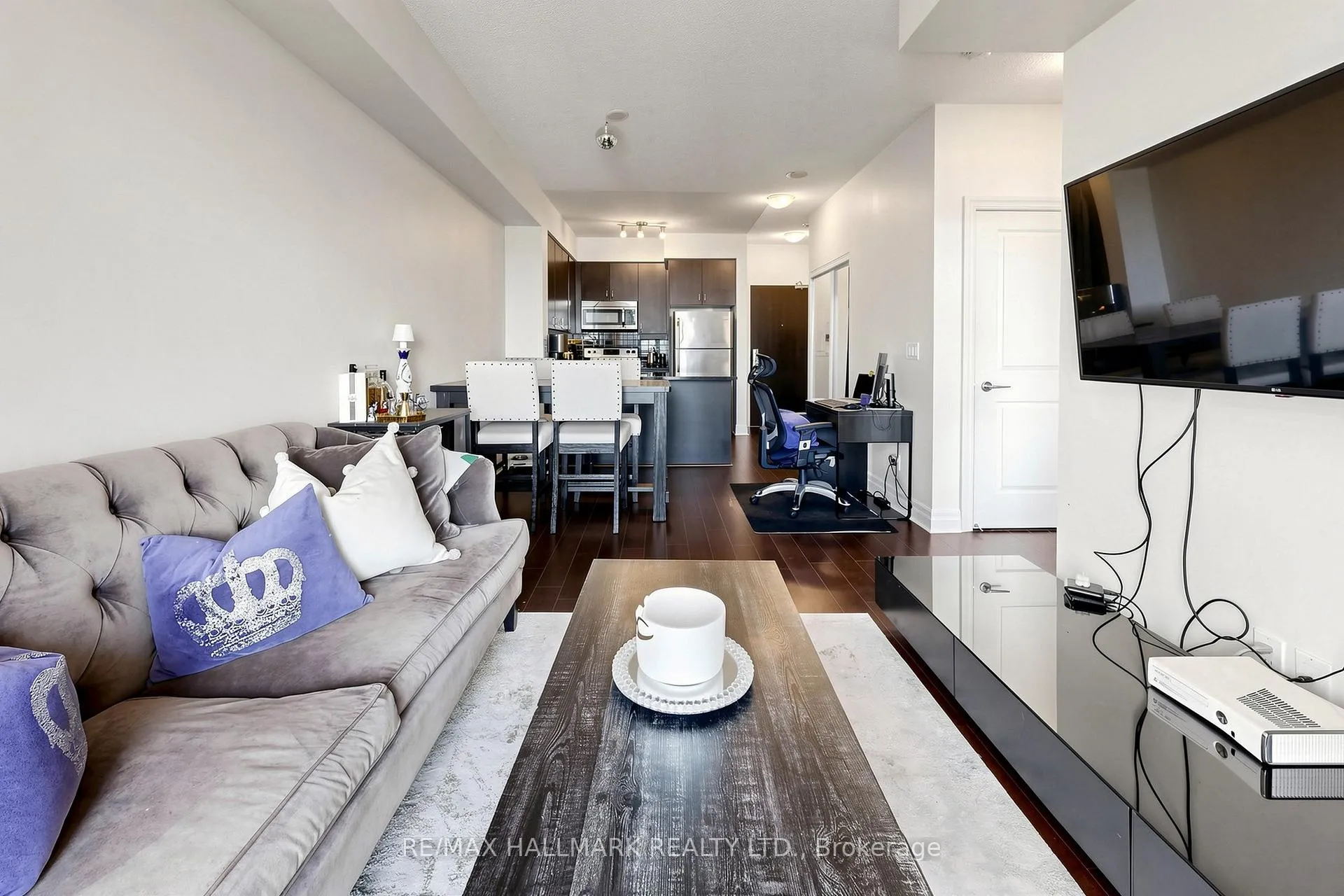 Photo 19 of Unit 717E, 8110 Birchmount Road, Markham, Unionville — HOMEH