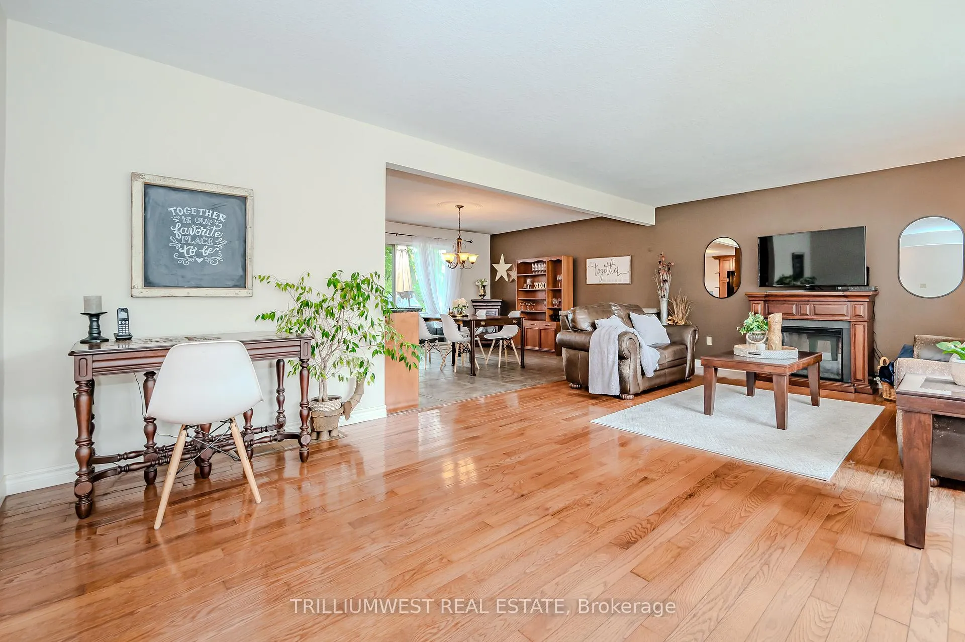Photo 6 of 659 Concession 5 Road W, Hamilton, Waterdown — HOMEH
