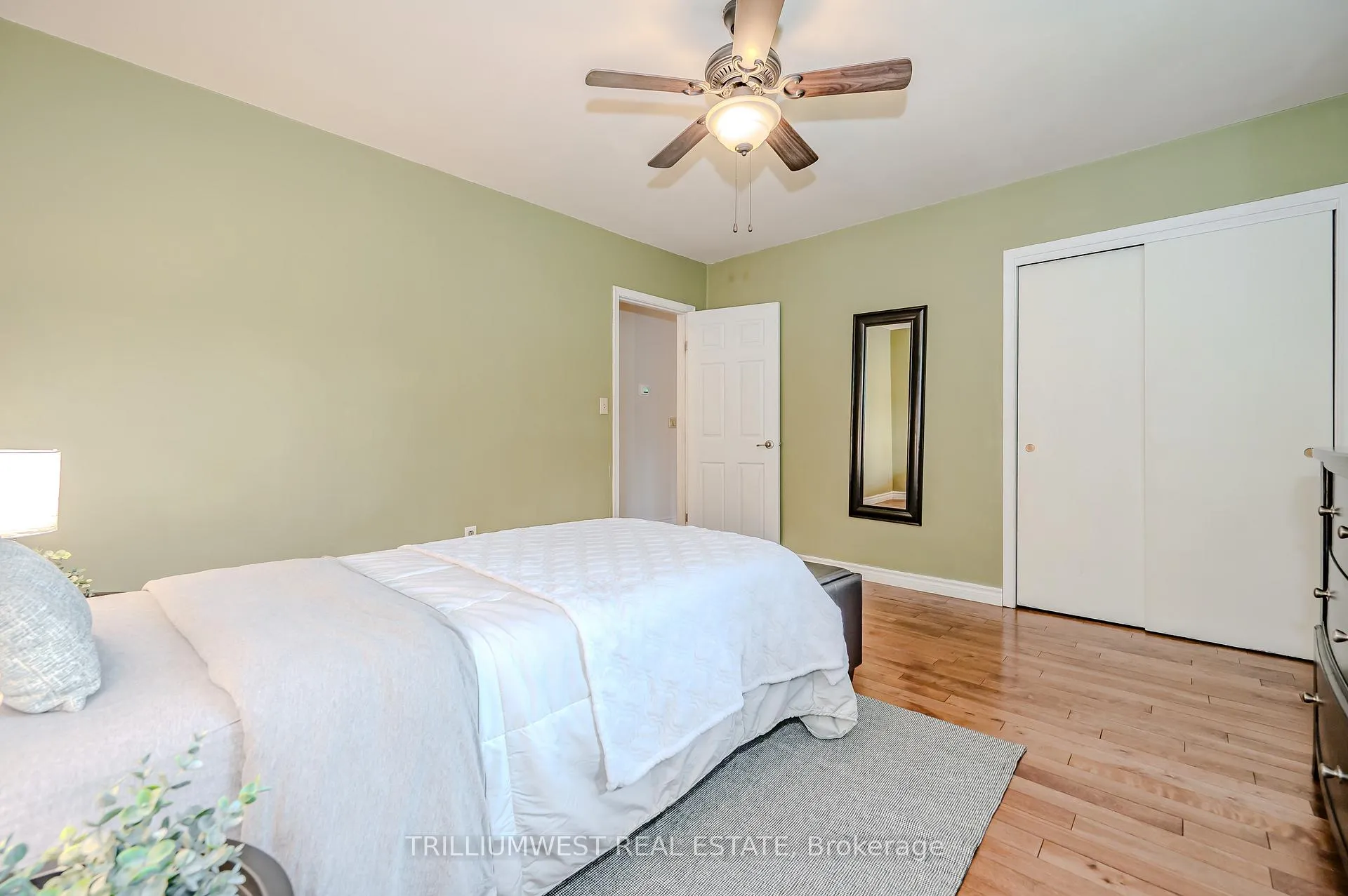 Photo 16 of 659 Concession 5 Road W, Hamilton, Waterdown — HOMEH