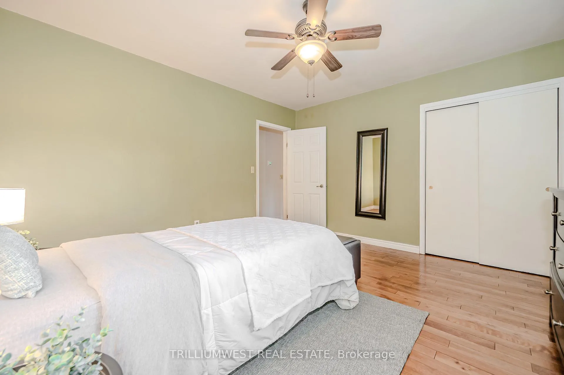 Photo 17 of 659 Concession 5 Road W, Hamilton, Waterdown — HOMEH