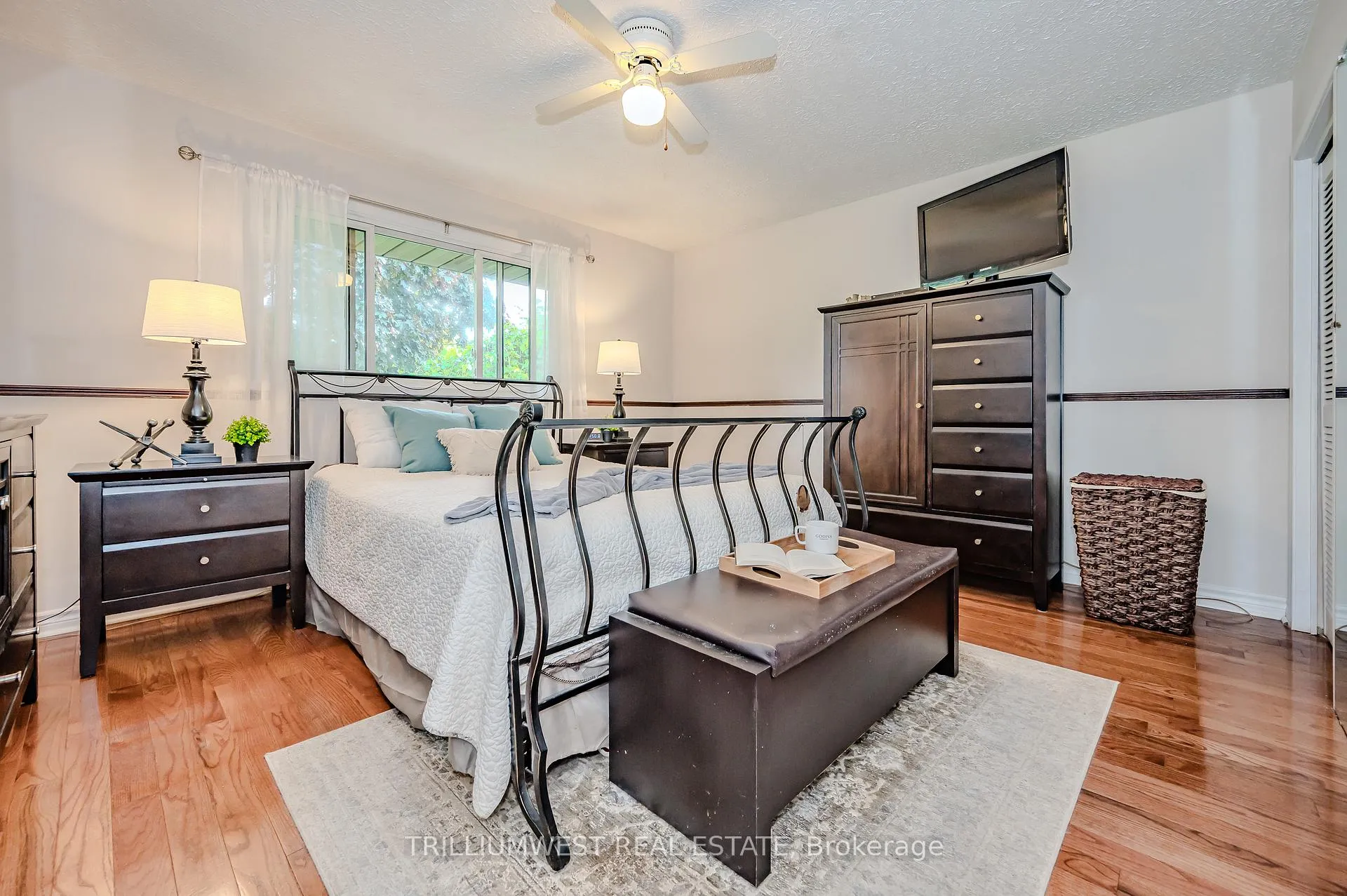 Photo 21 of 659 Concession 5 Road W, Hamilton, Waterdown — HOMEH